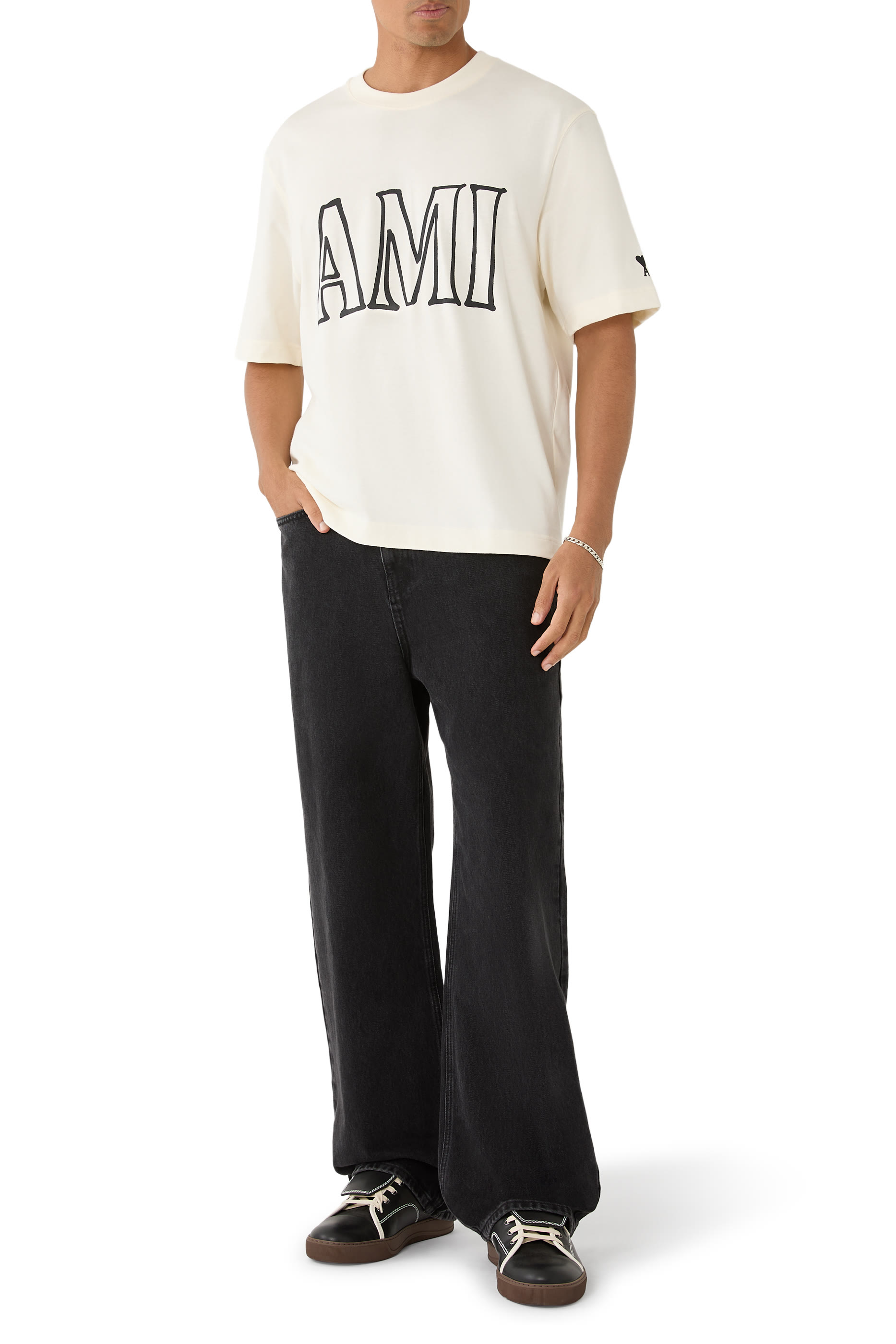 تيشيرت بطبعة باريس