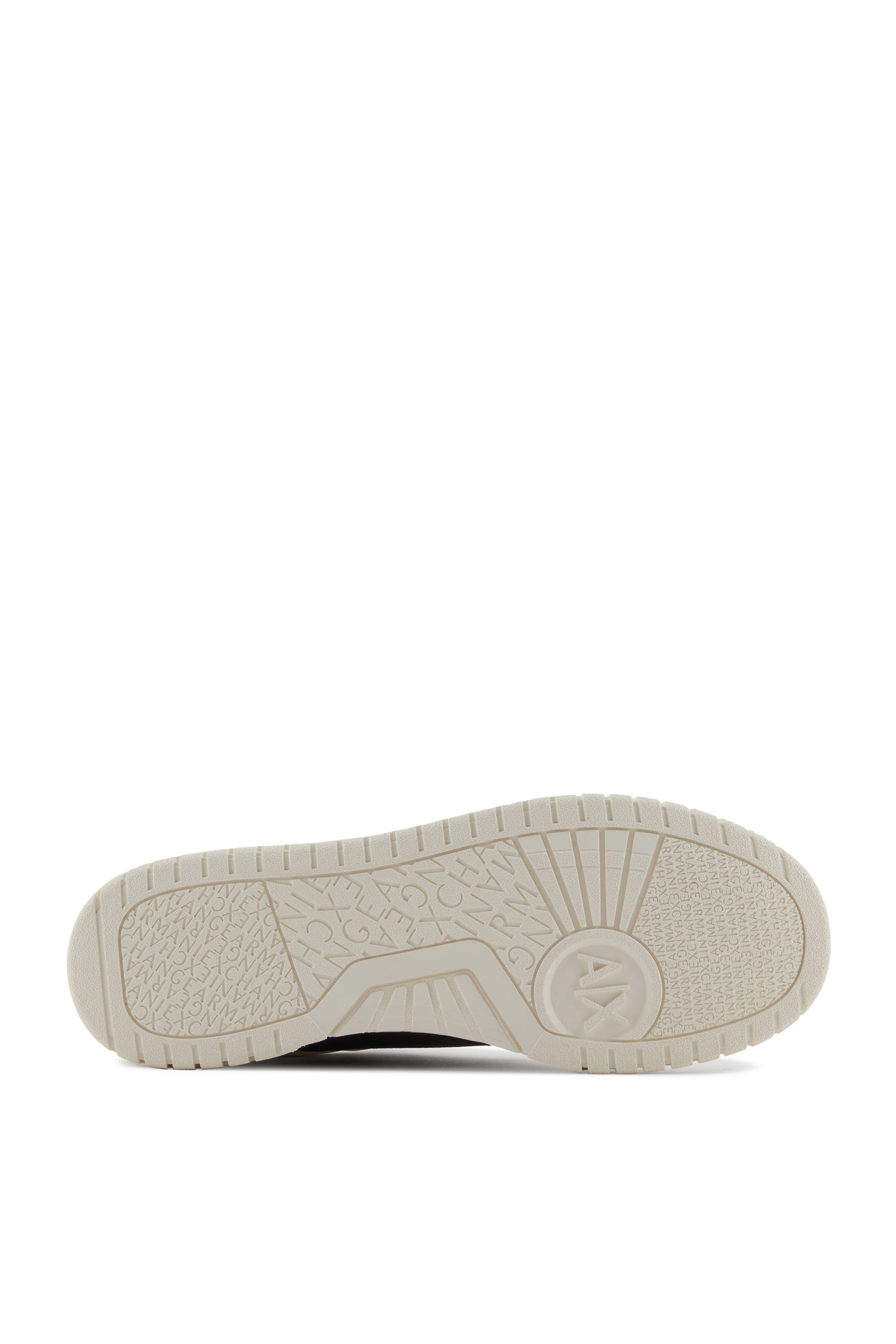 سنيكرز بكاحل منخفض جلد صناعي