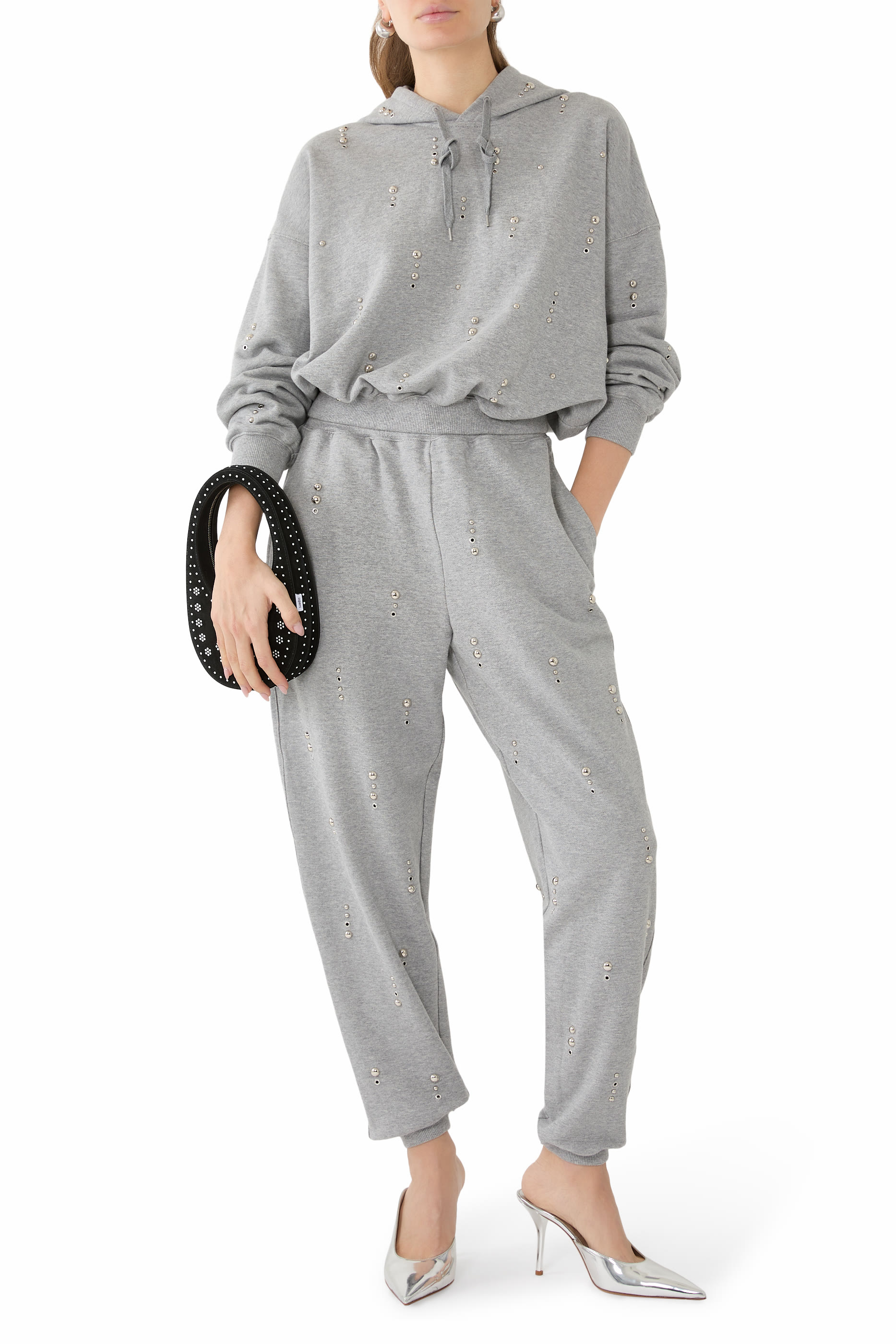 هودي بقصة فضفاضة مزين بحلي