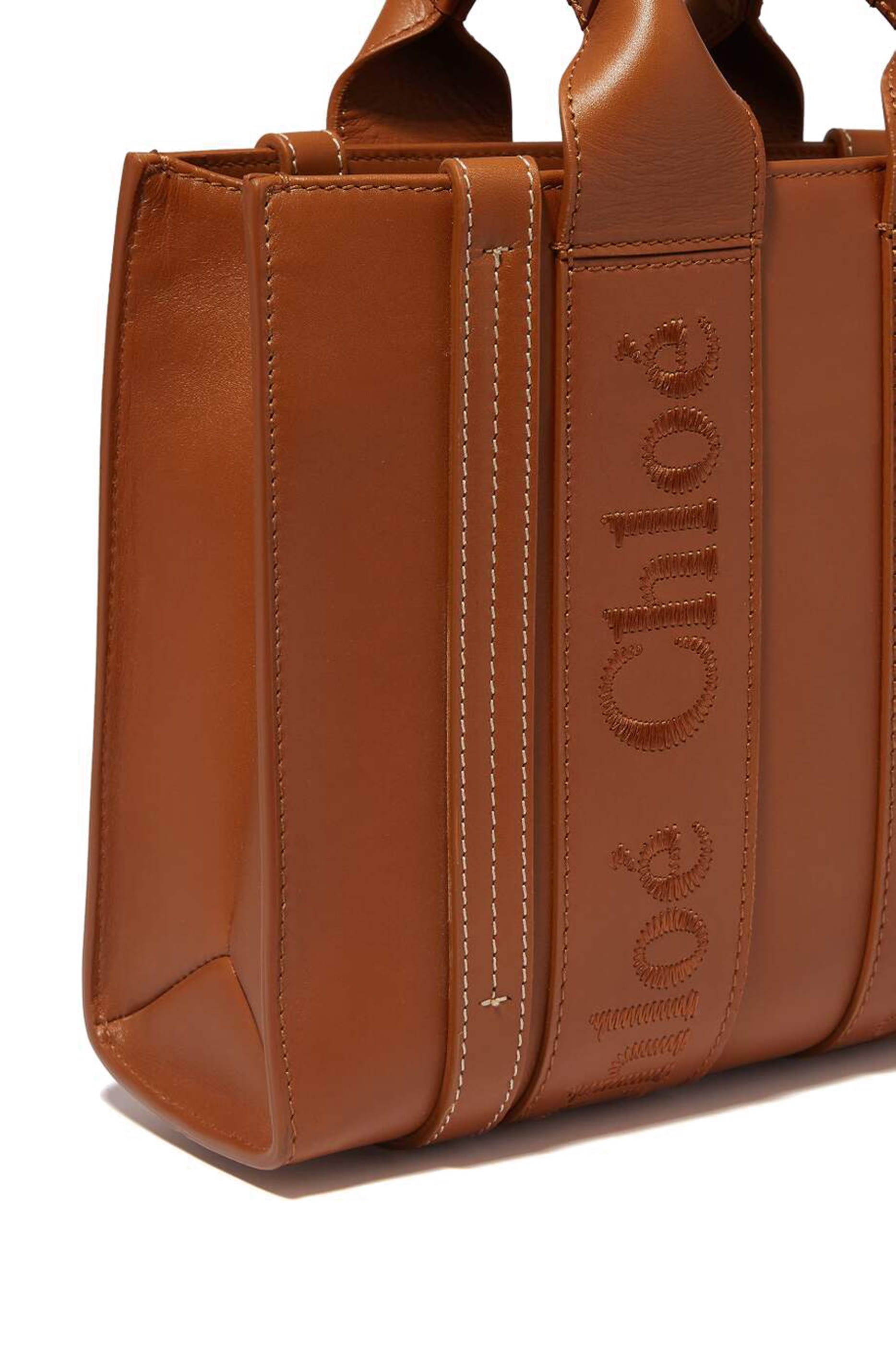 حقيبة يد وودي صغيرة