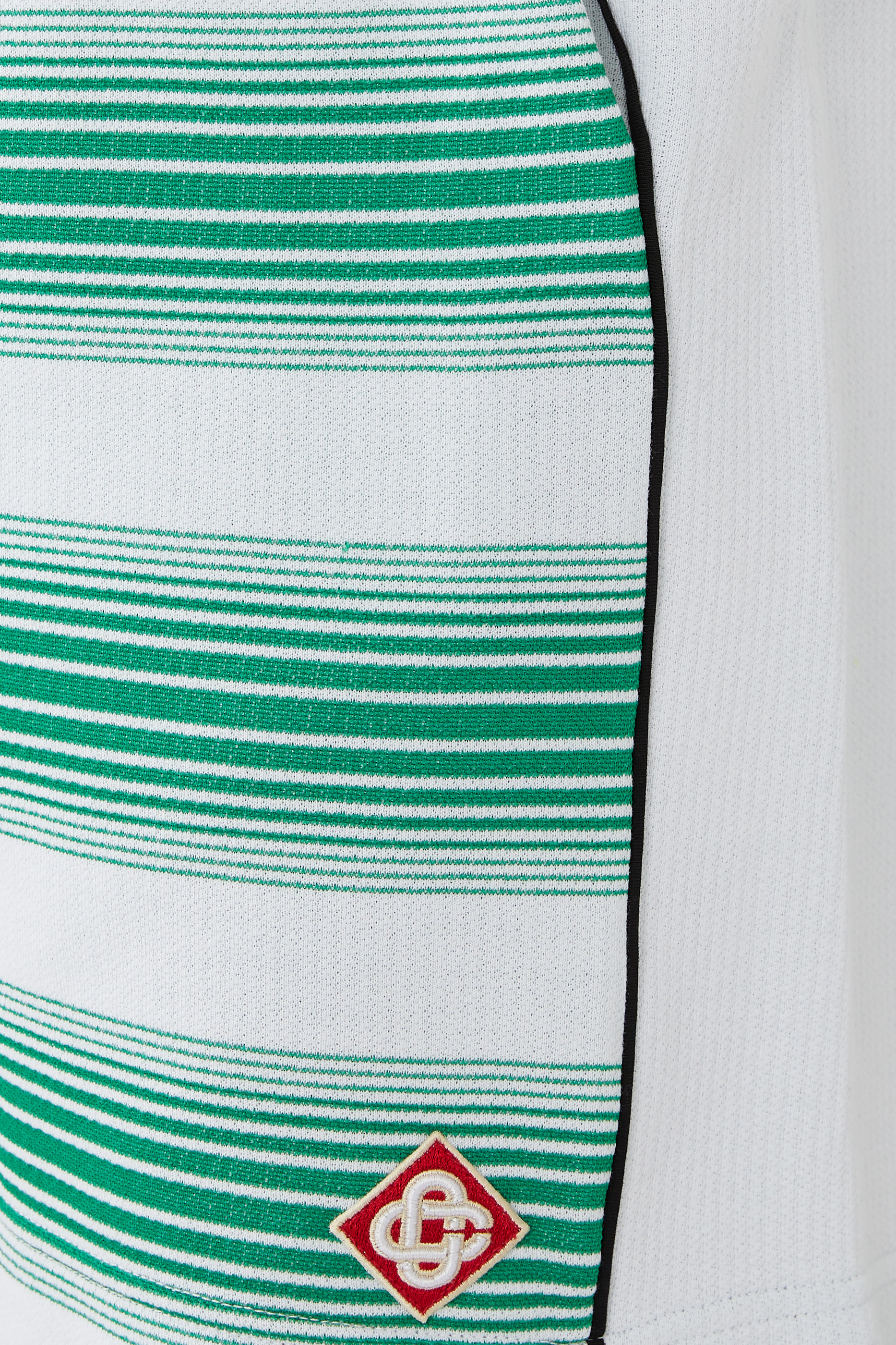 شورت رياضي مخطط قطن بنسيج متشابك