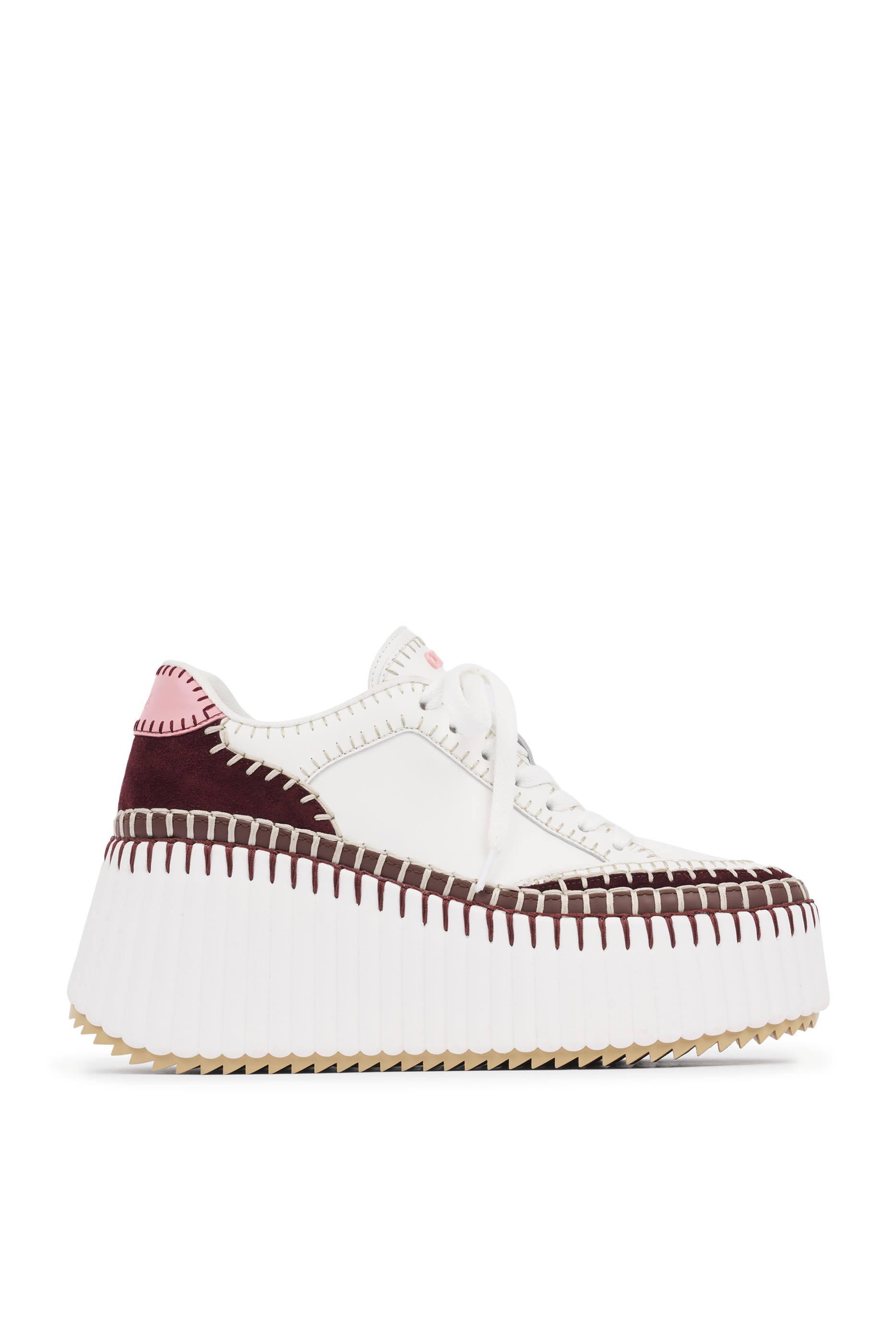 سنيكرز ناما بنعل سميك