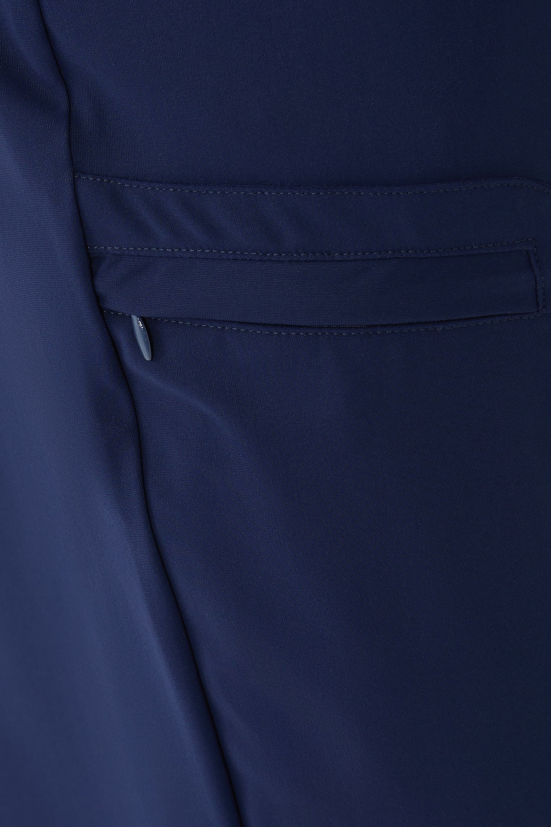 بنطال بجيوب خارجية قماش مطاطي