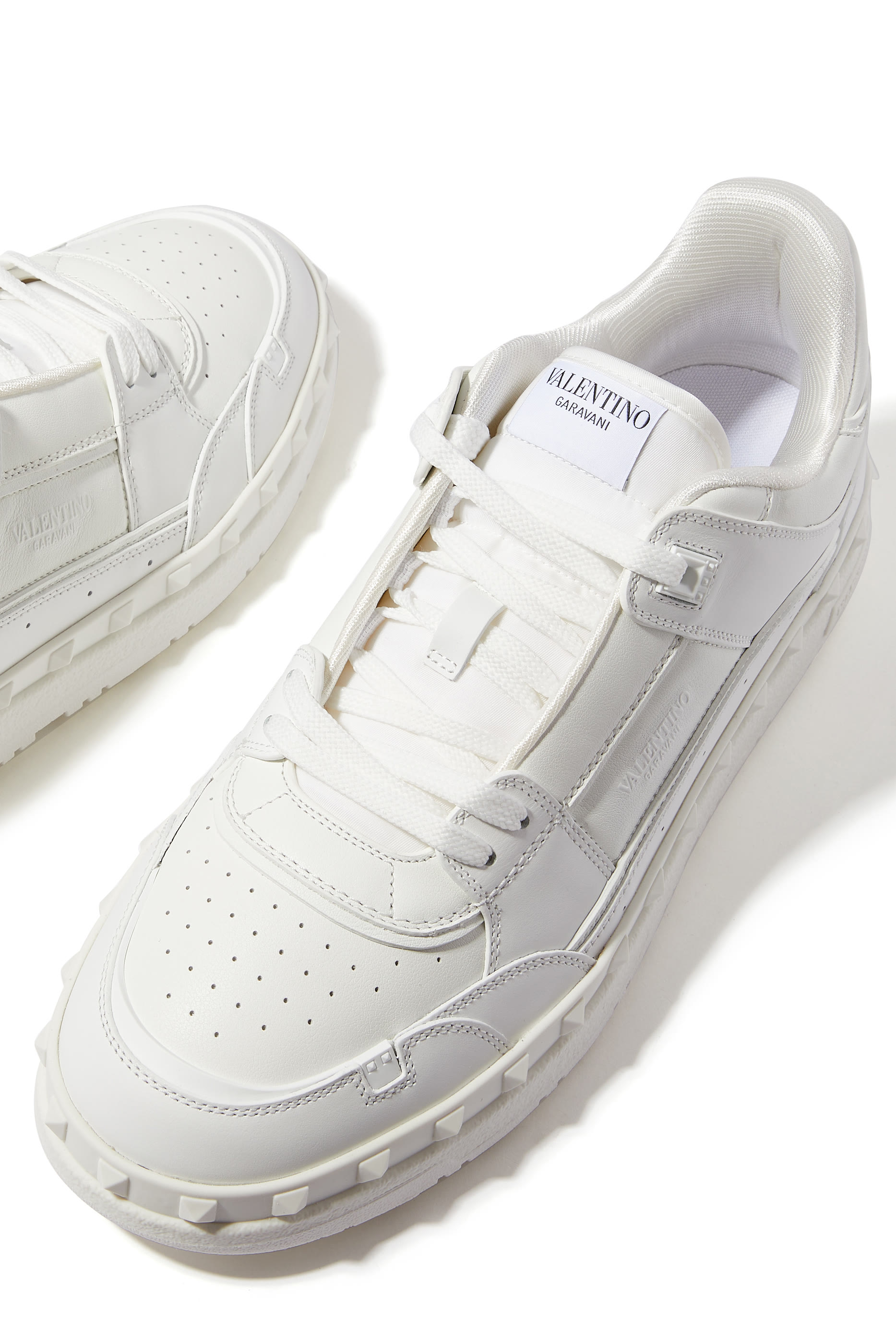 سنيكرز فري دوتس جلد