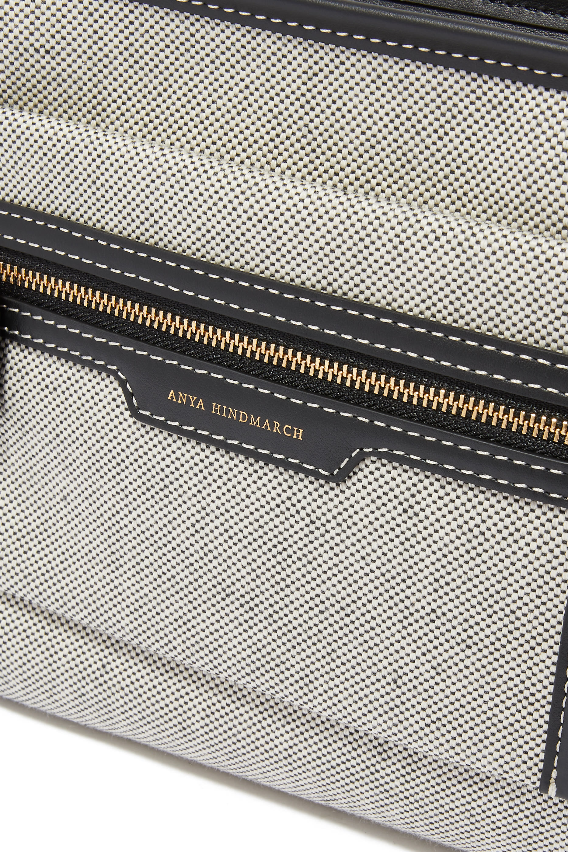 حقيبة بوشيت بجيوب