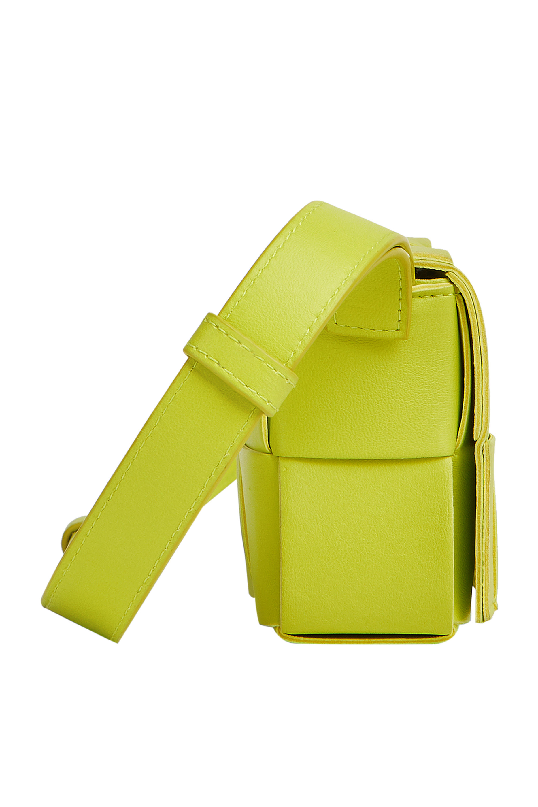 حقيبة كاسيت صغيرة