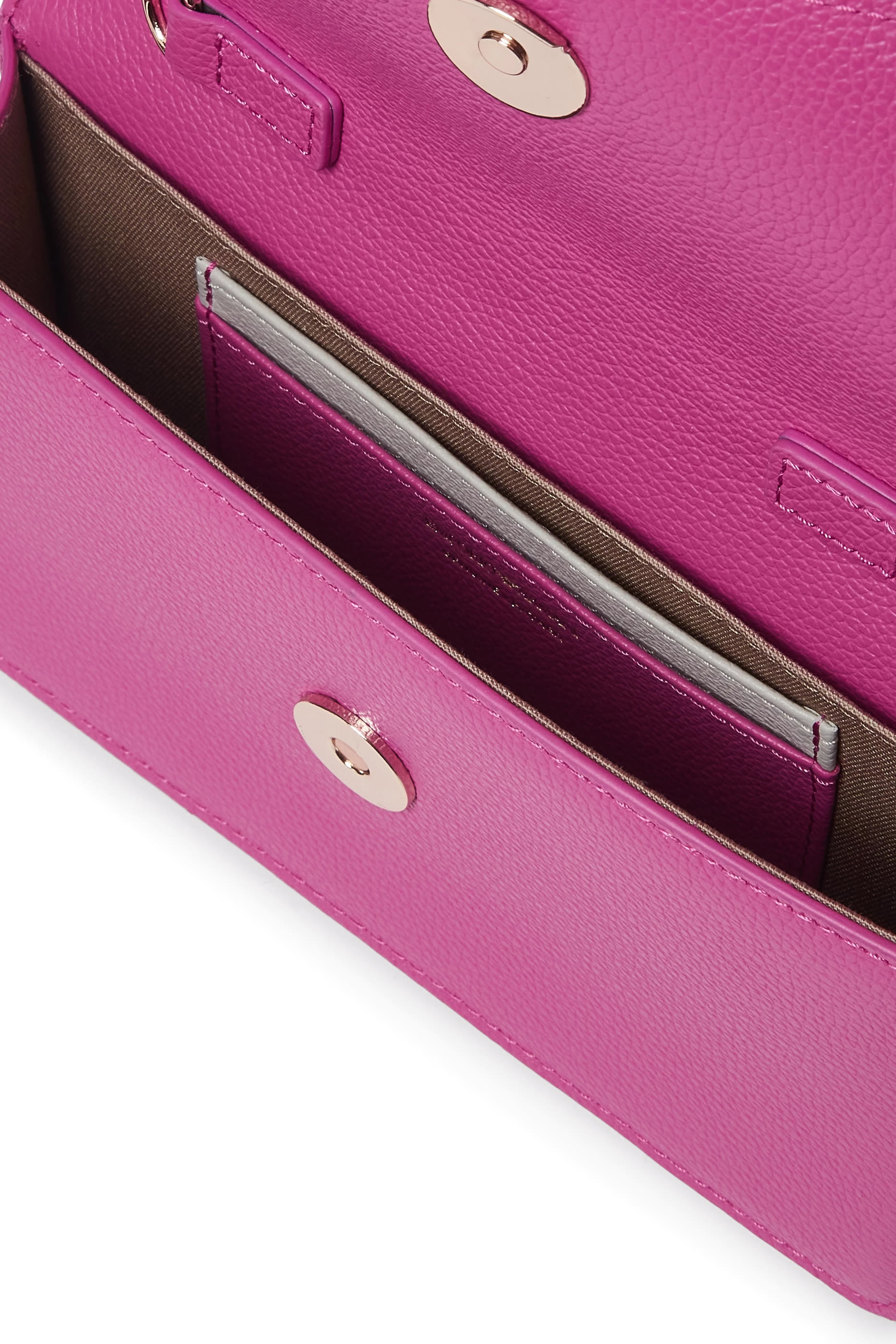 حقيبة صغيرة جلد بارز الملمس