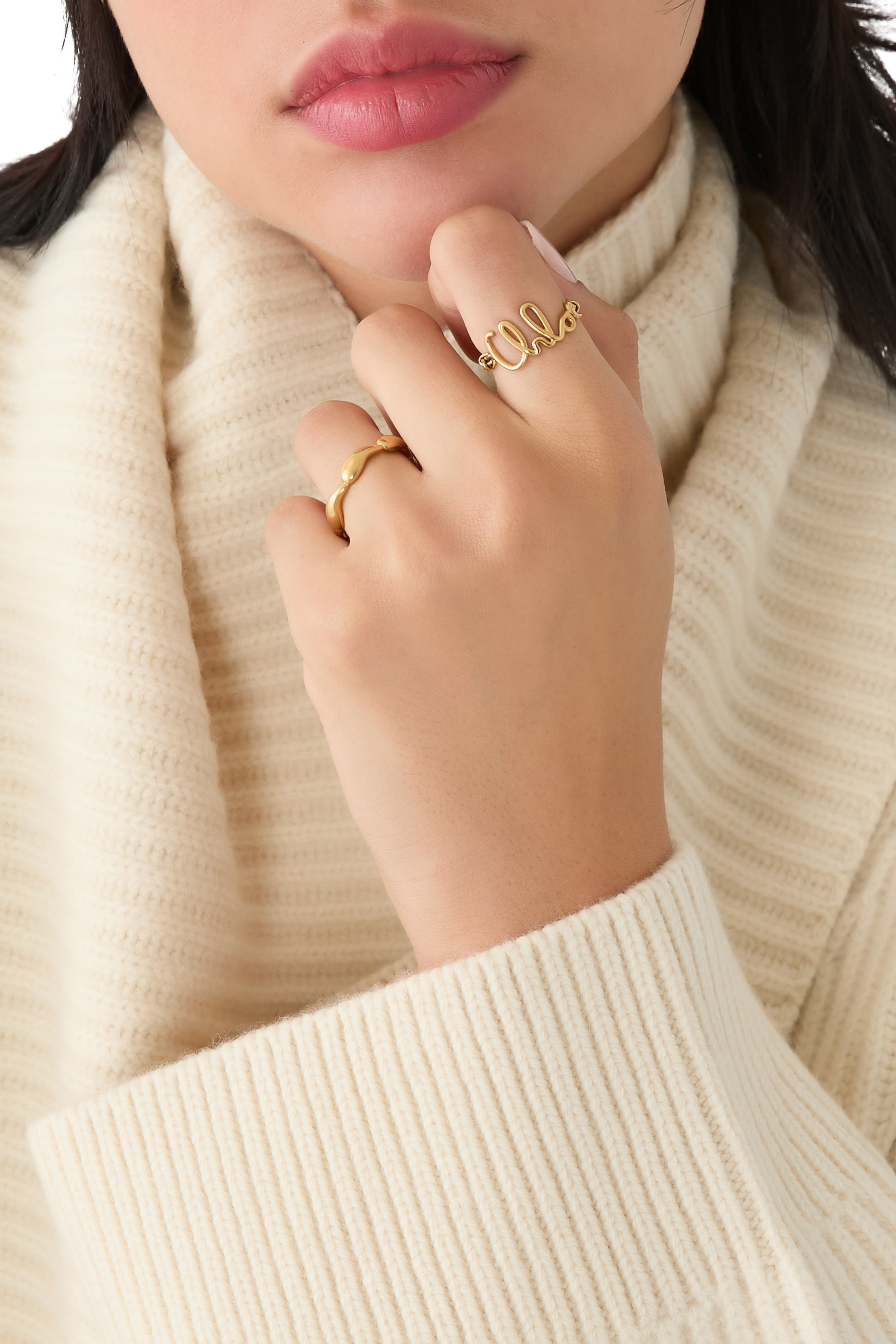 خاتم أيكونيك بشعار الماركة