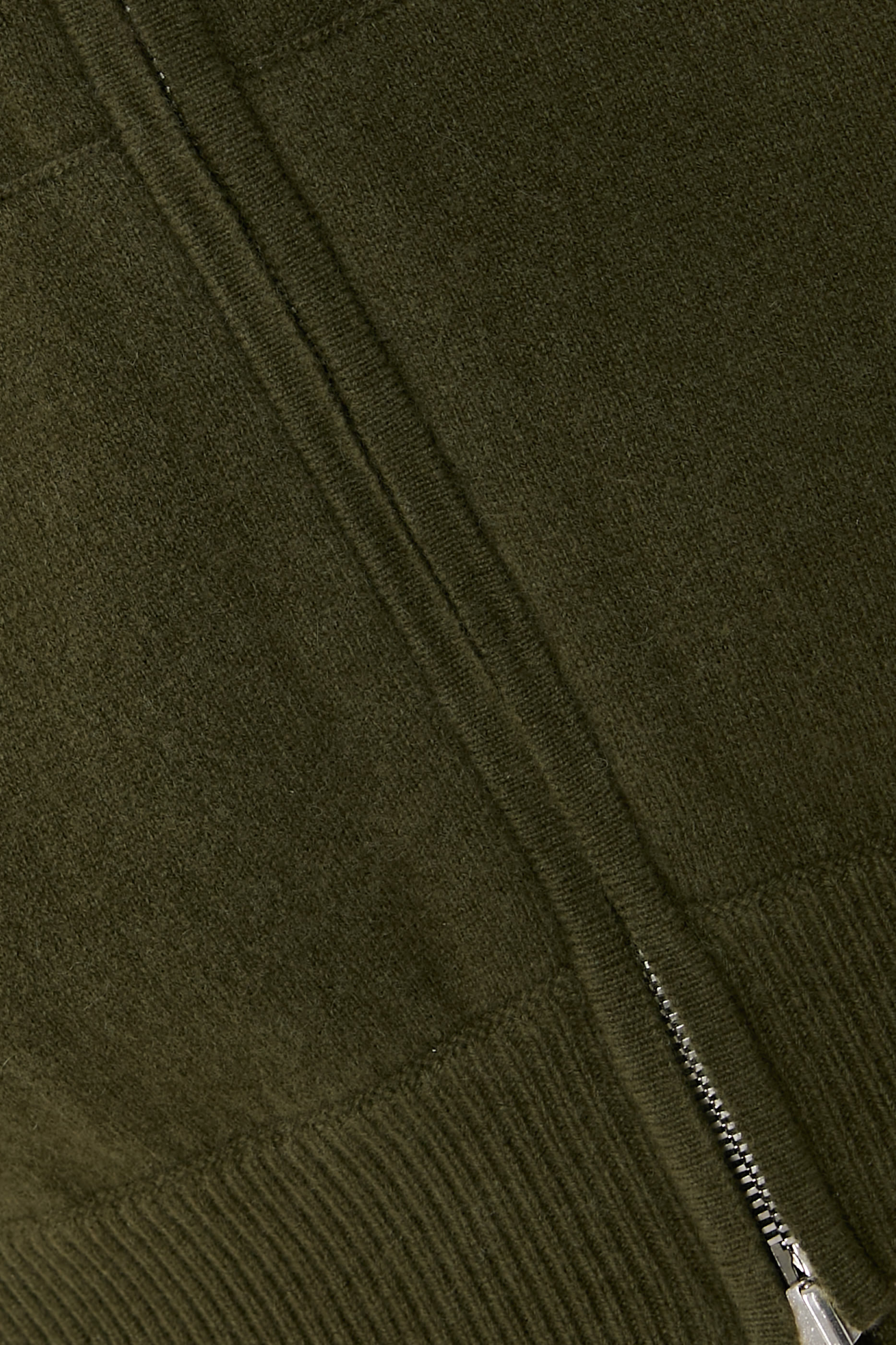 سويت شيرت مستر سيلفا