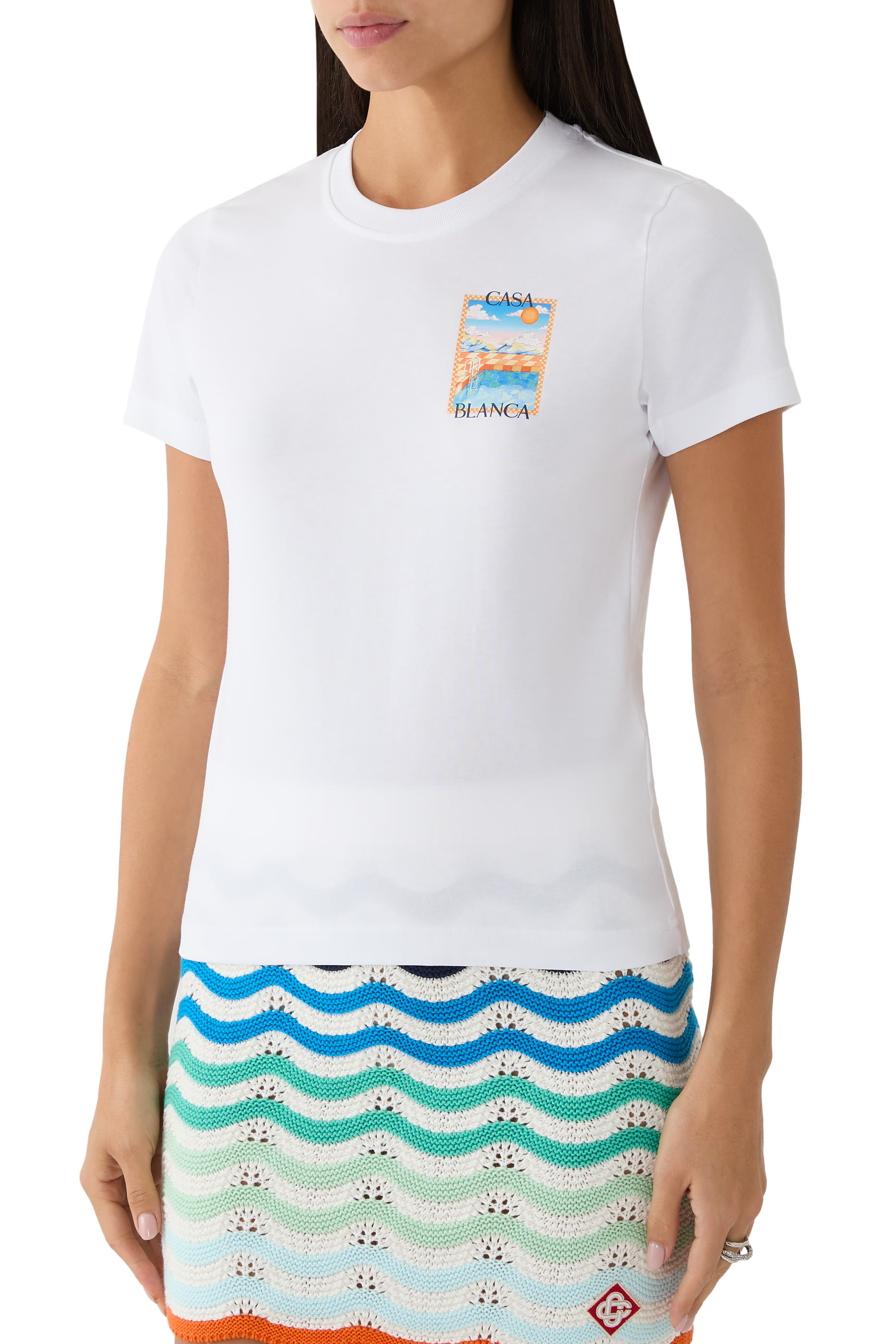 تيشيرت بنقشة حوض سباحة سريالية