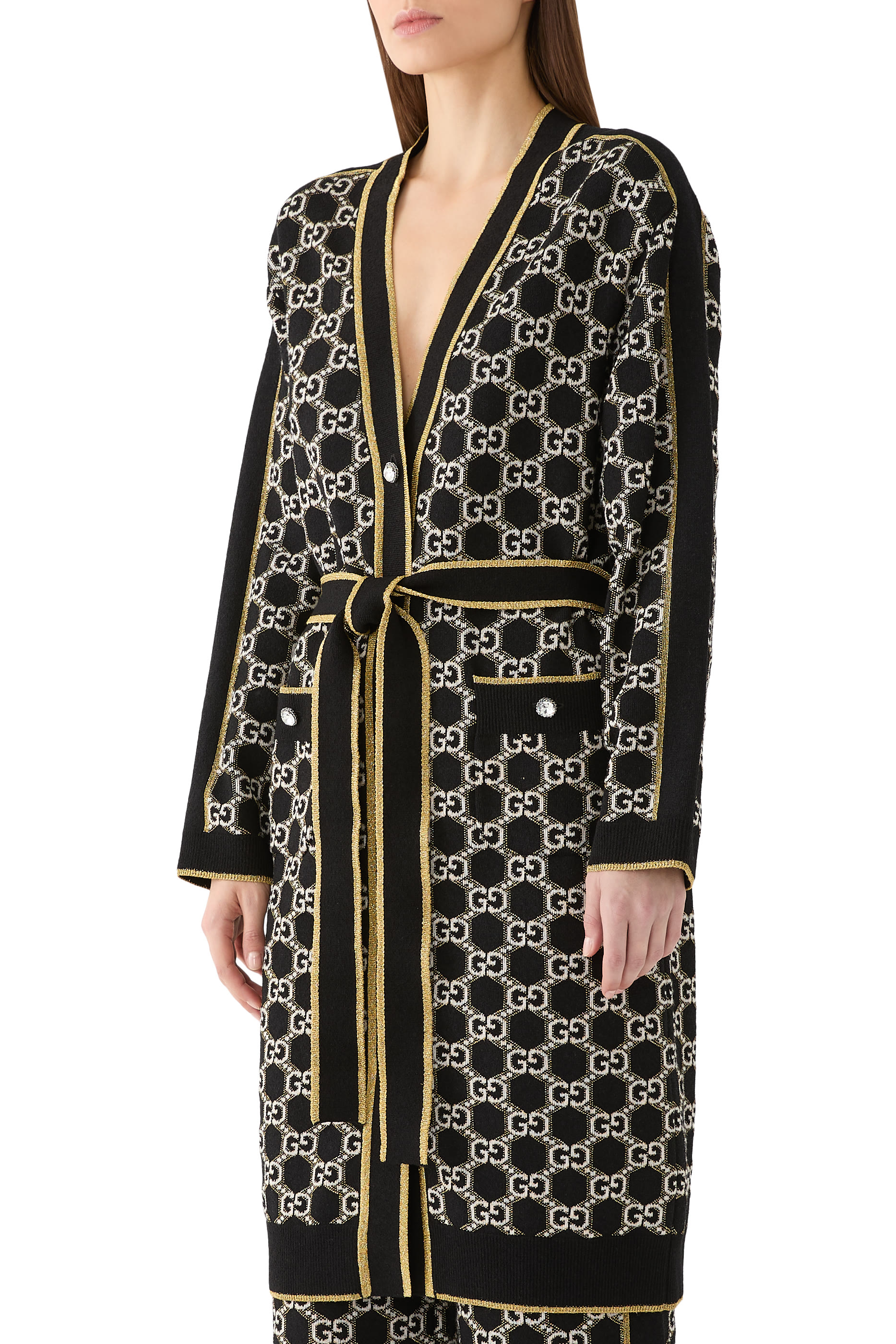 كارديجان نجوم بنقشة حرفي شعار الماركة جاكار