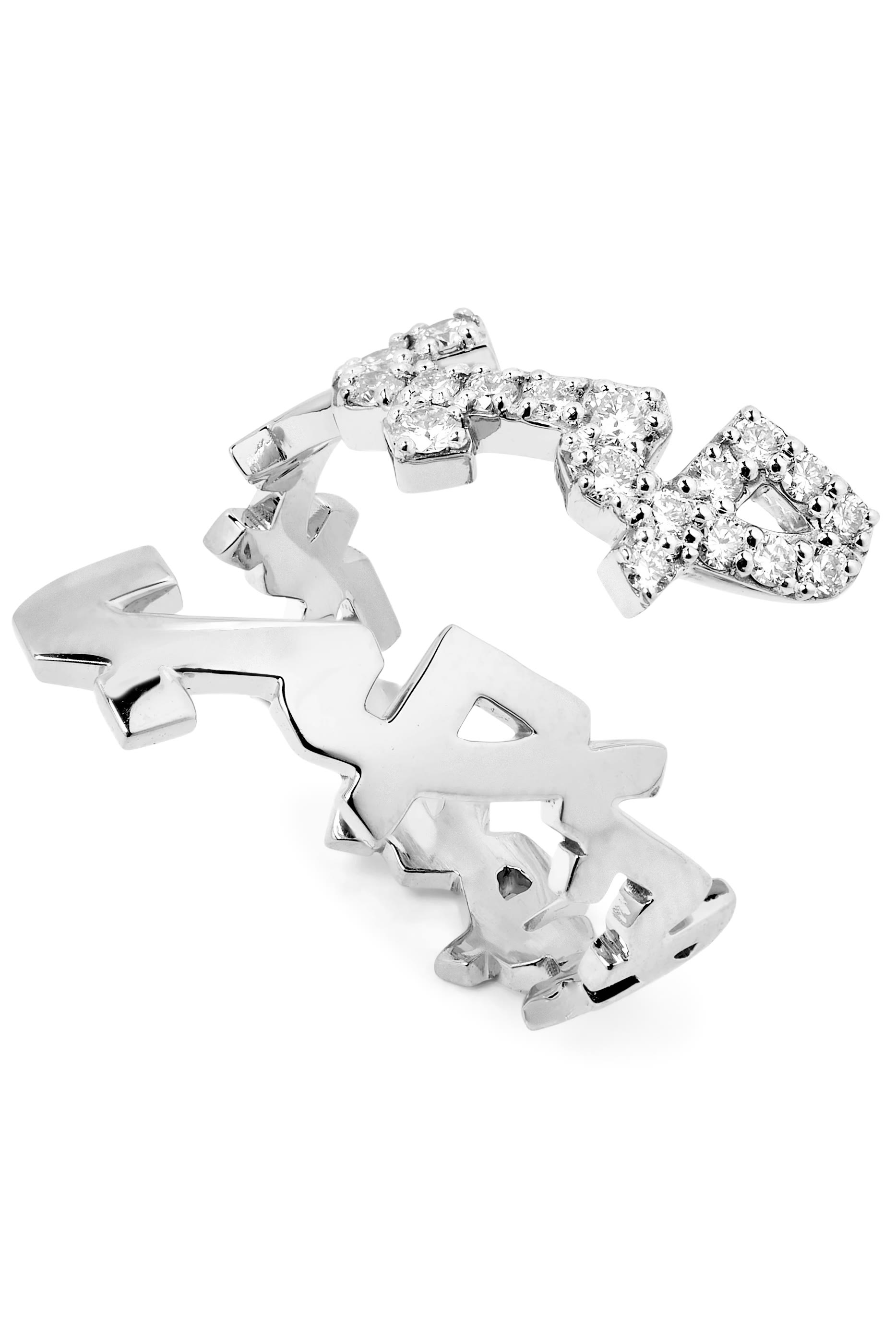 خاتم بتصميم كلمة "حب"مرصع بالماس ذهب أبيض عيار 18