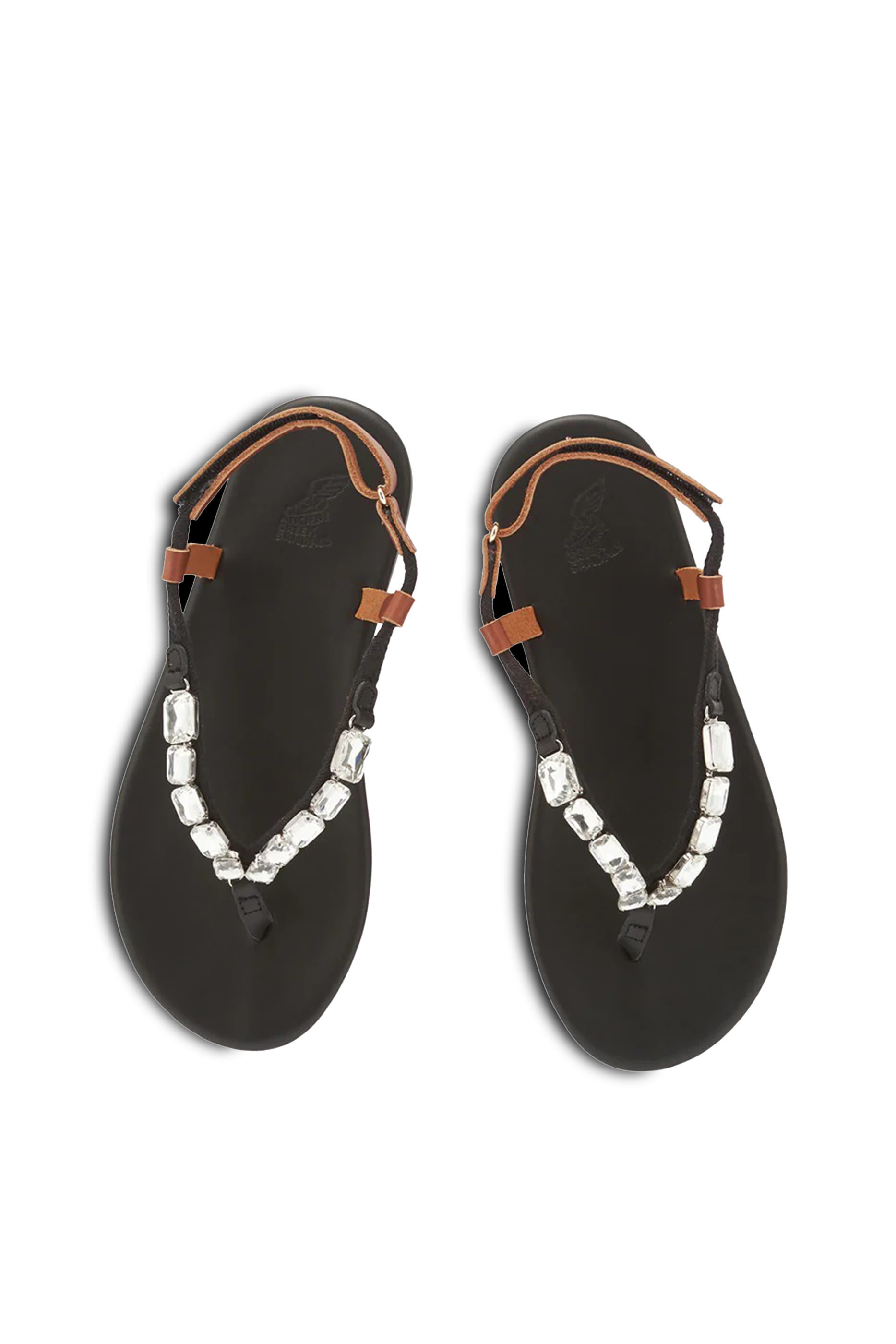 حذاء زوي بنعل مسطح مرصع بكريستال