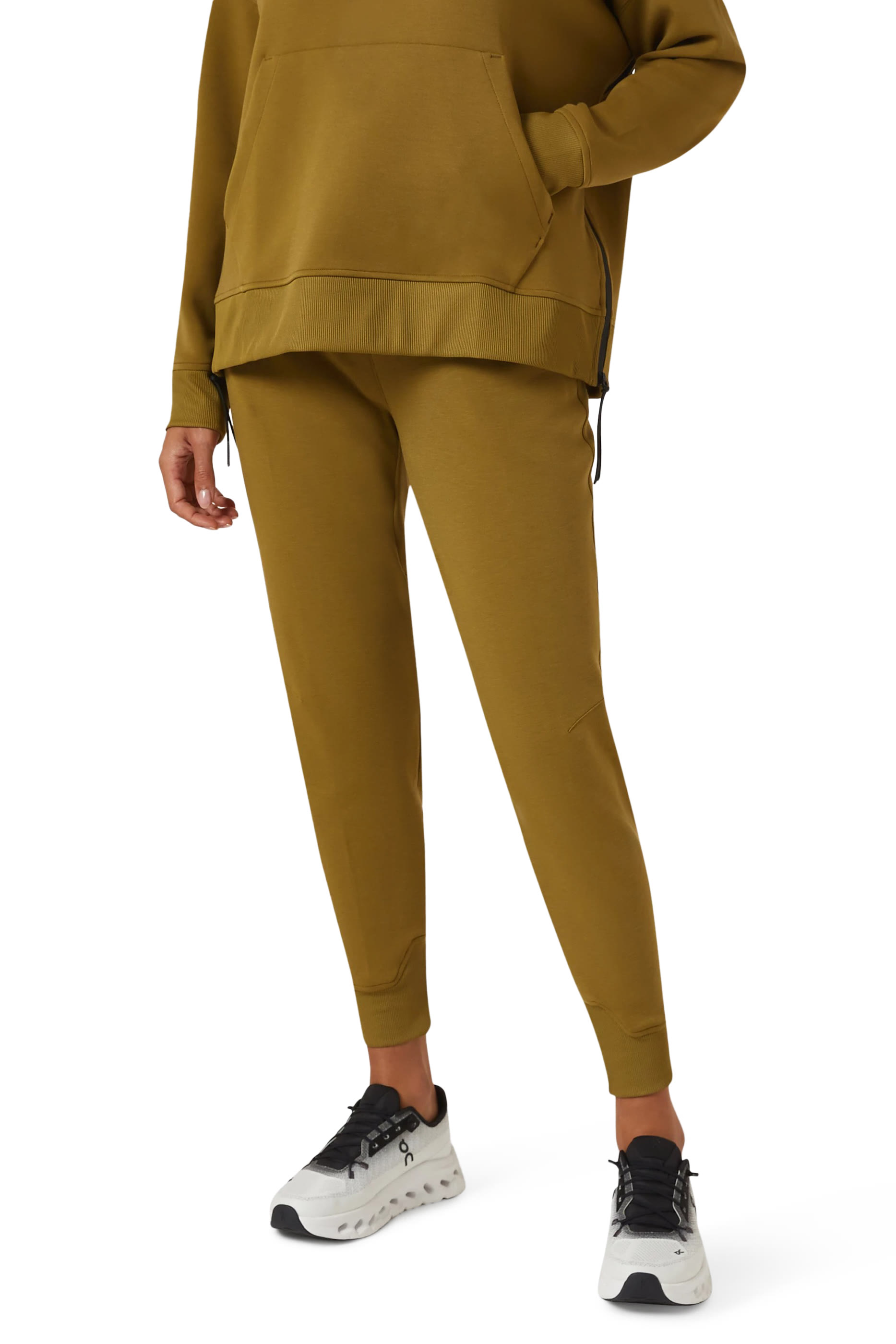 سنيكرز كلاودتيلت