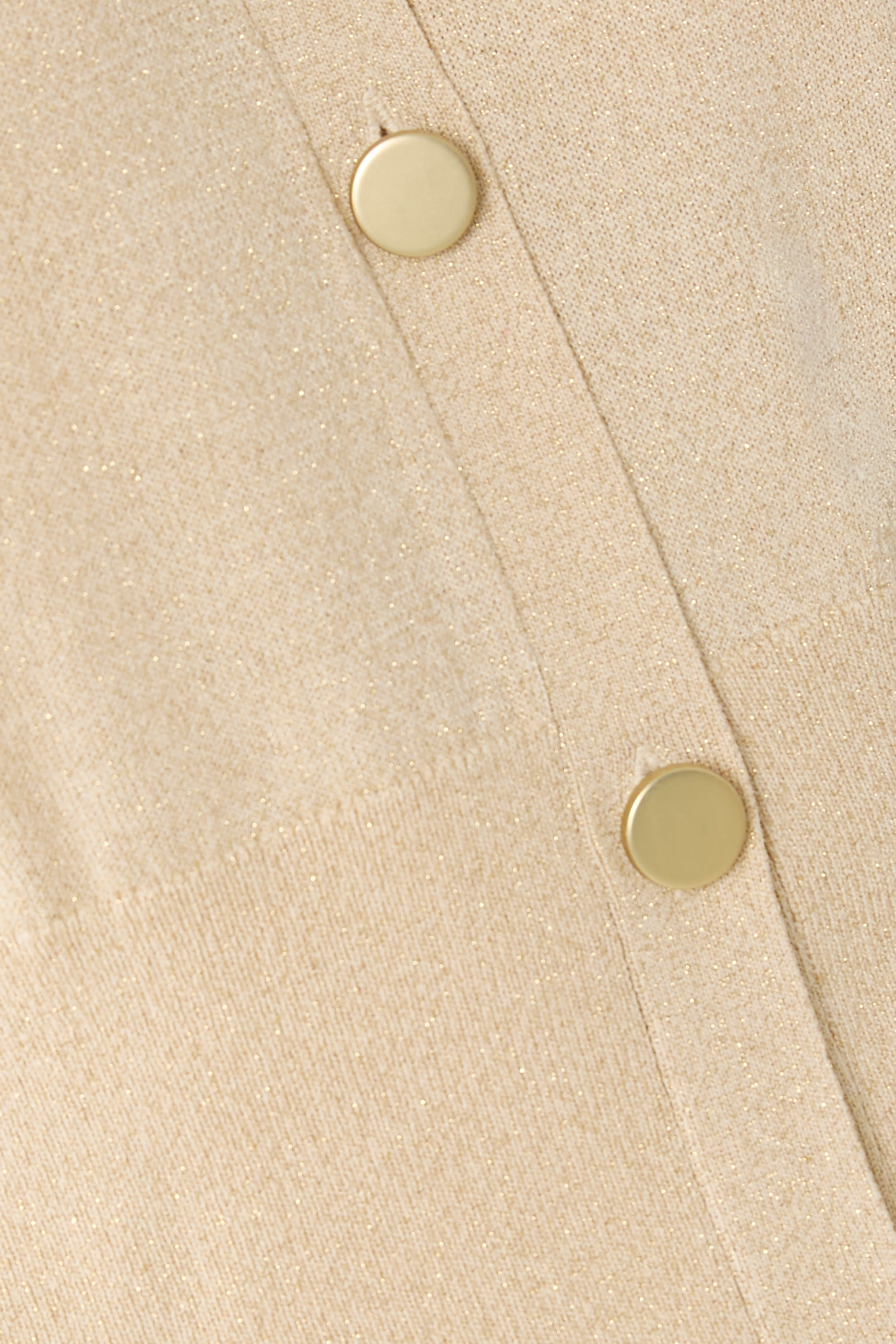 كارديغان بشعار الماركة