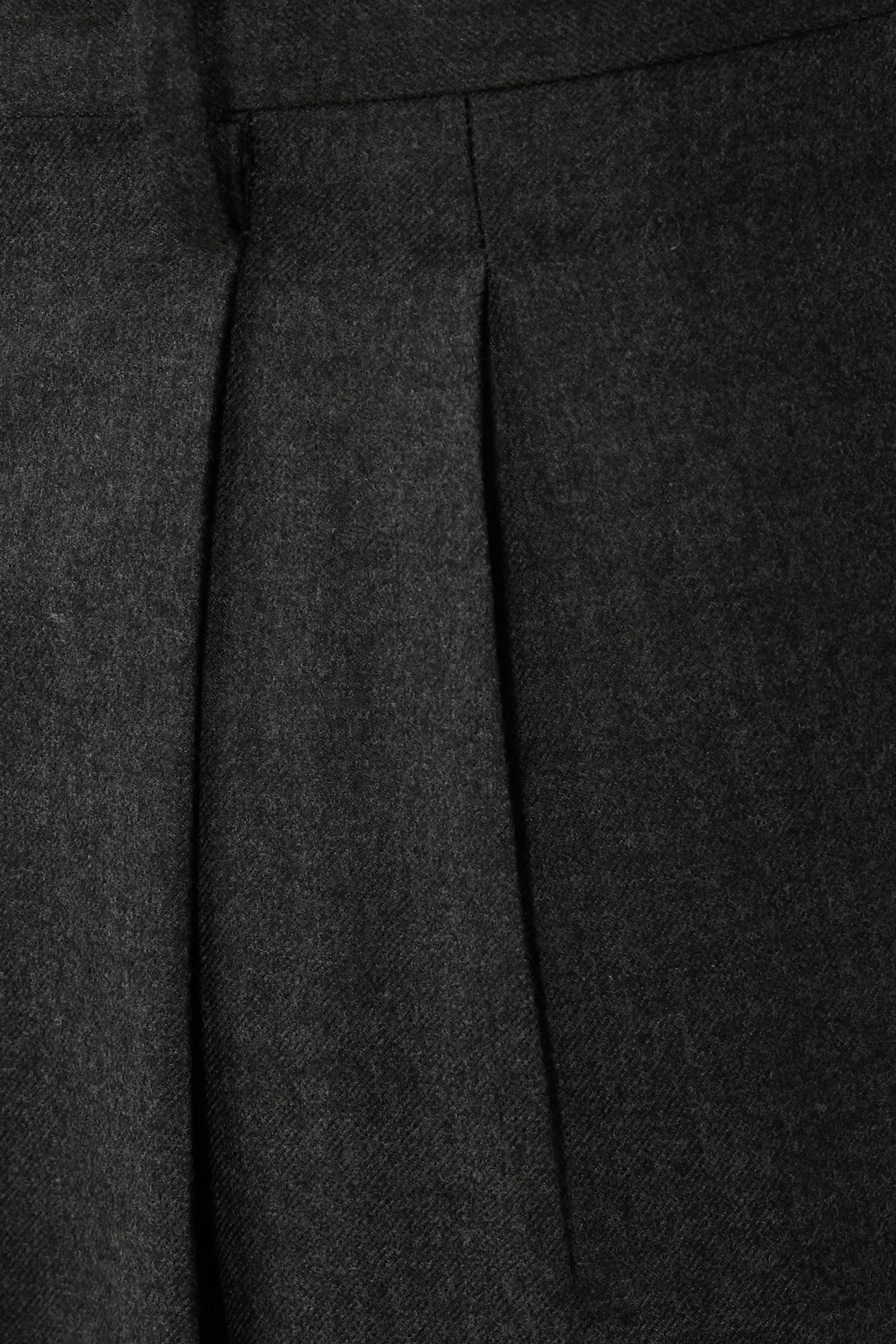 Super Light Wool Two-Tuck Slacks