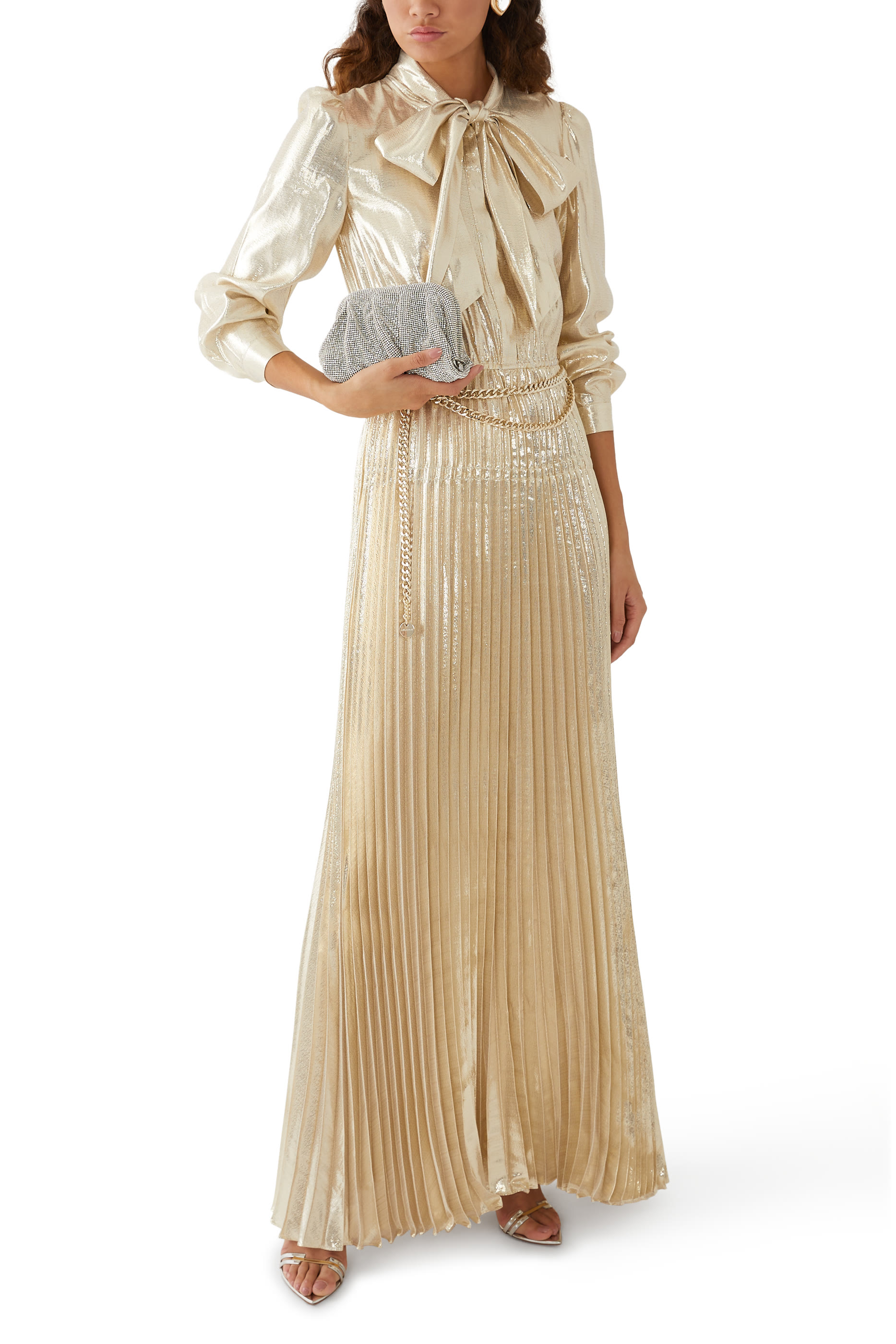 أقراط بتصميم قلب بالكريستال