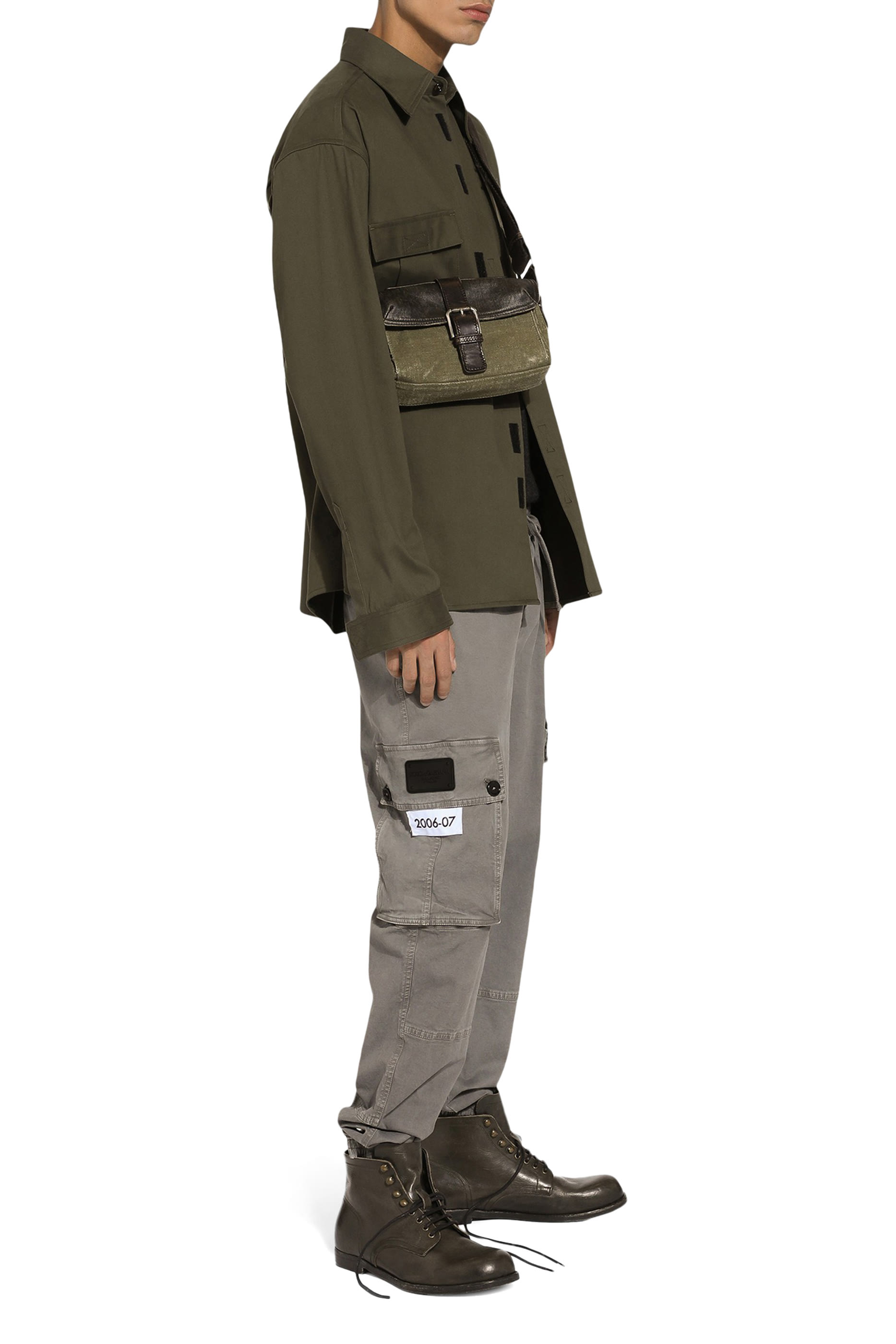 قميص قطن بجيوب