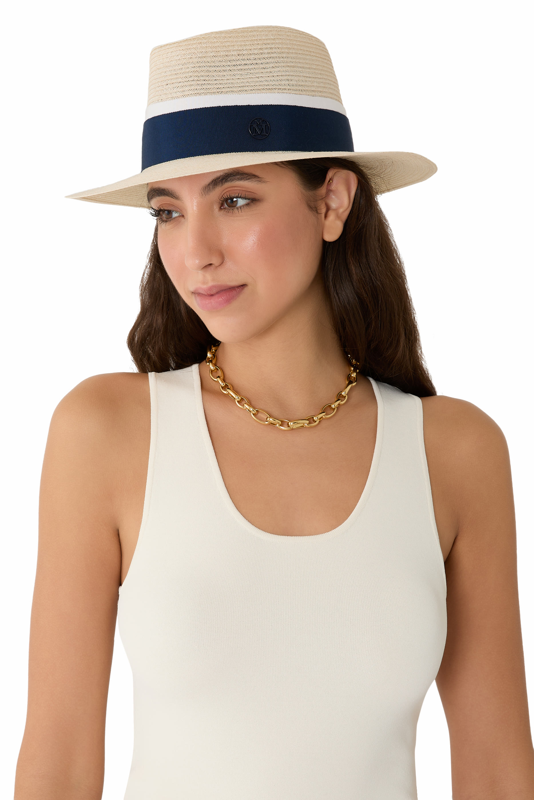 قبعة فيدورا أندريه قش