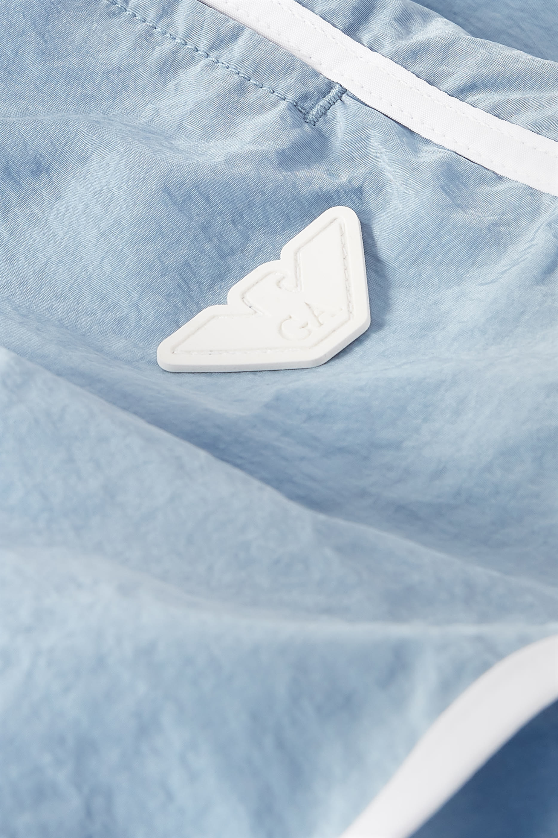 شورت سباحة بشعار الماركة للأطفال