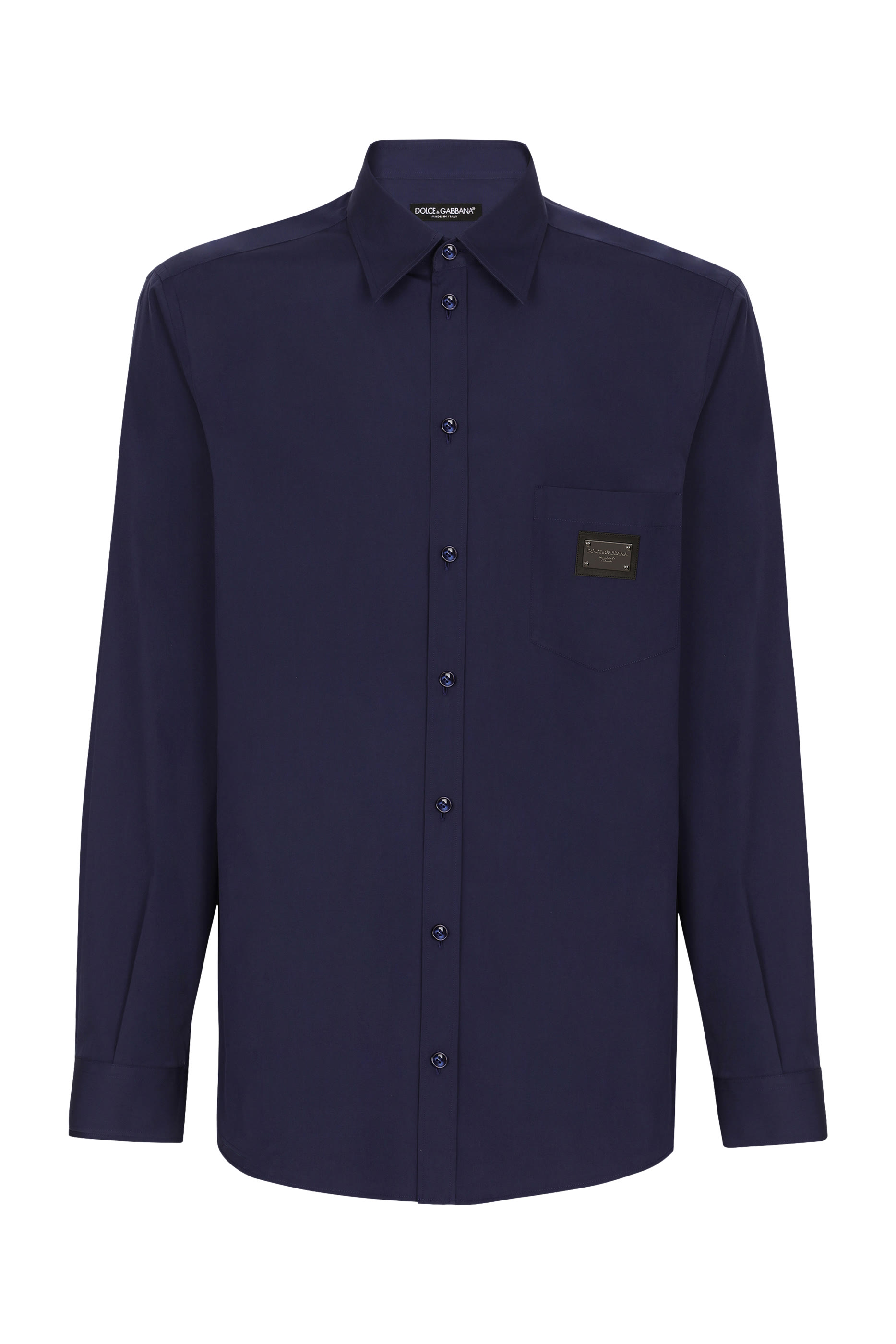 قميص بأكمام طويلة وشعار الماركة