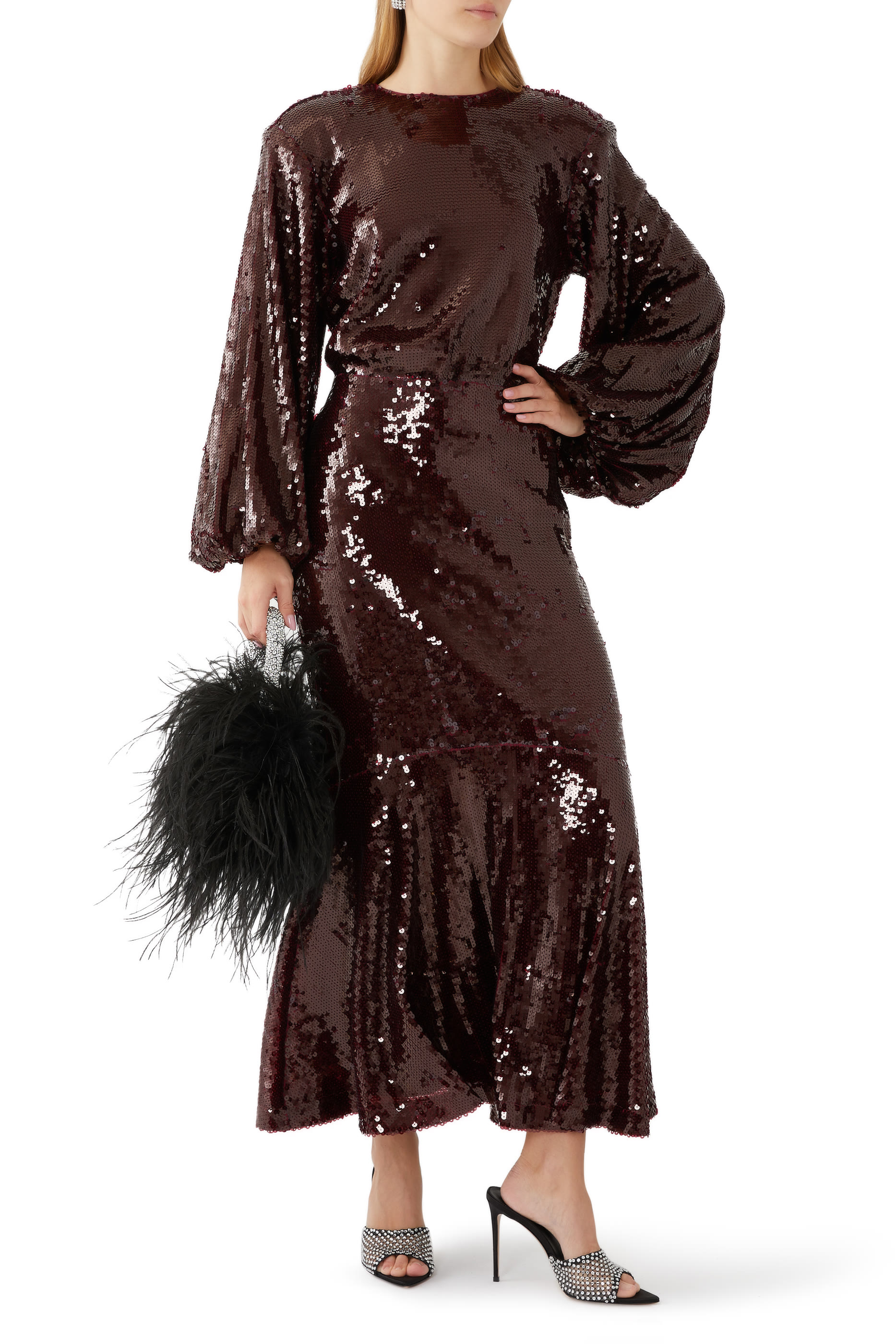 فستان بيليا طويل مطرز بالترتر