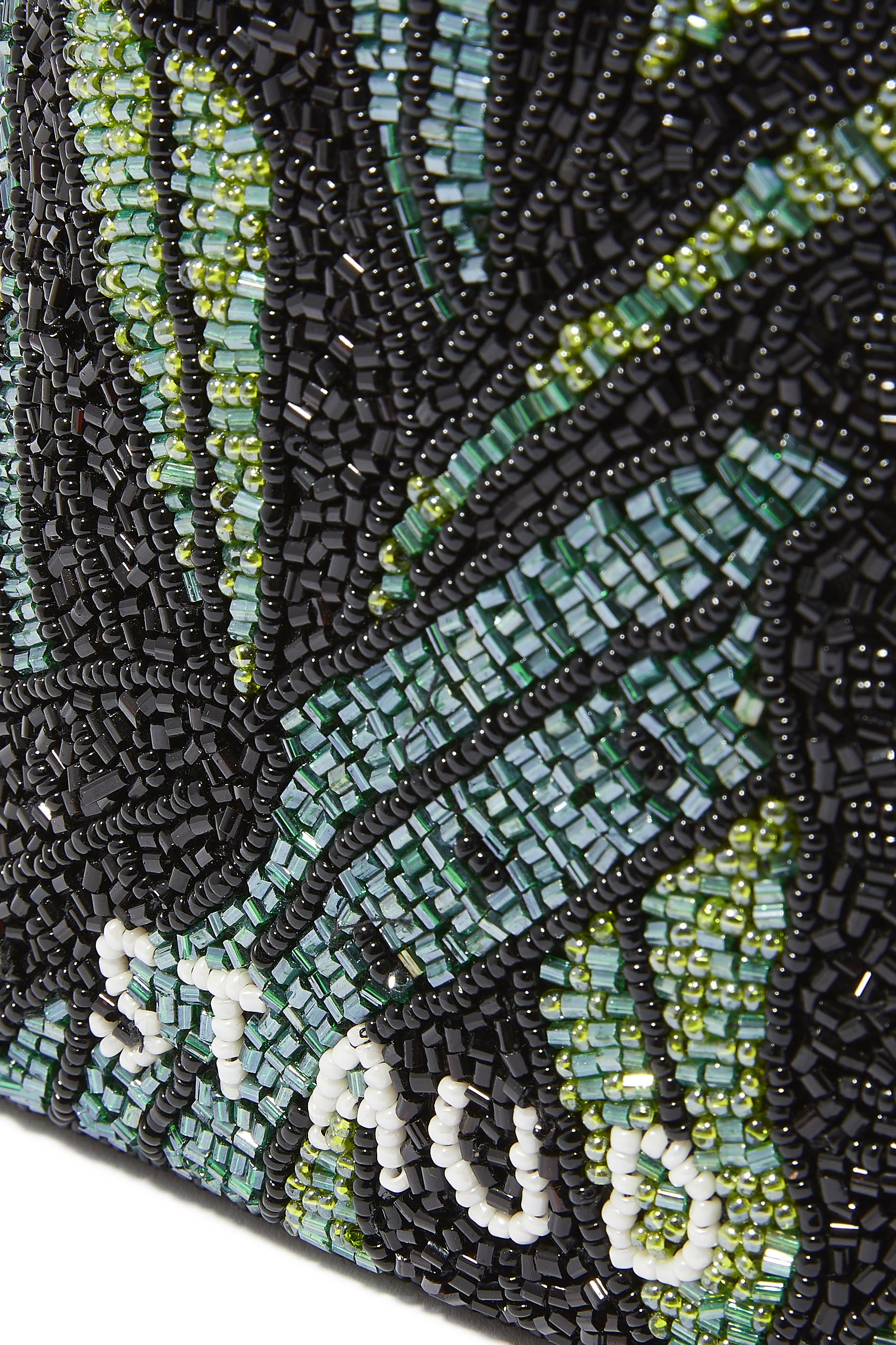 حقيبة زوي مزينة بخرز