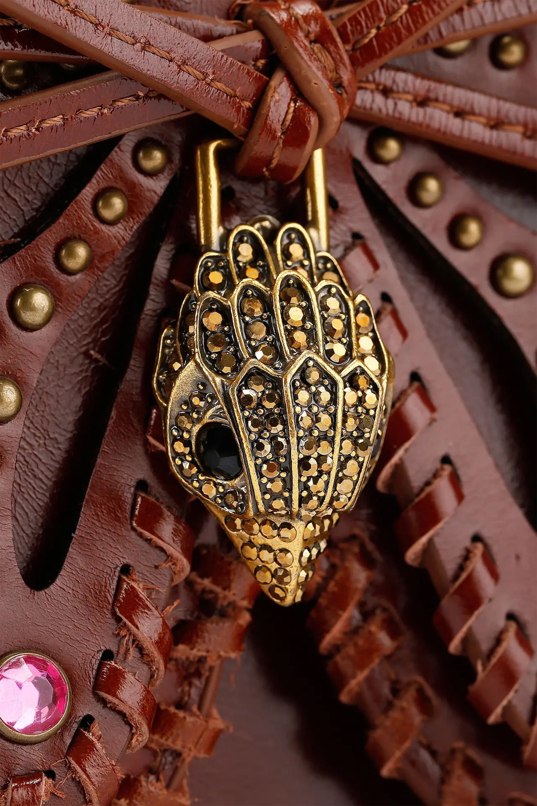 حقيبة شروديتش بفراشة