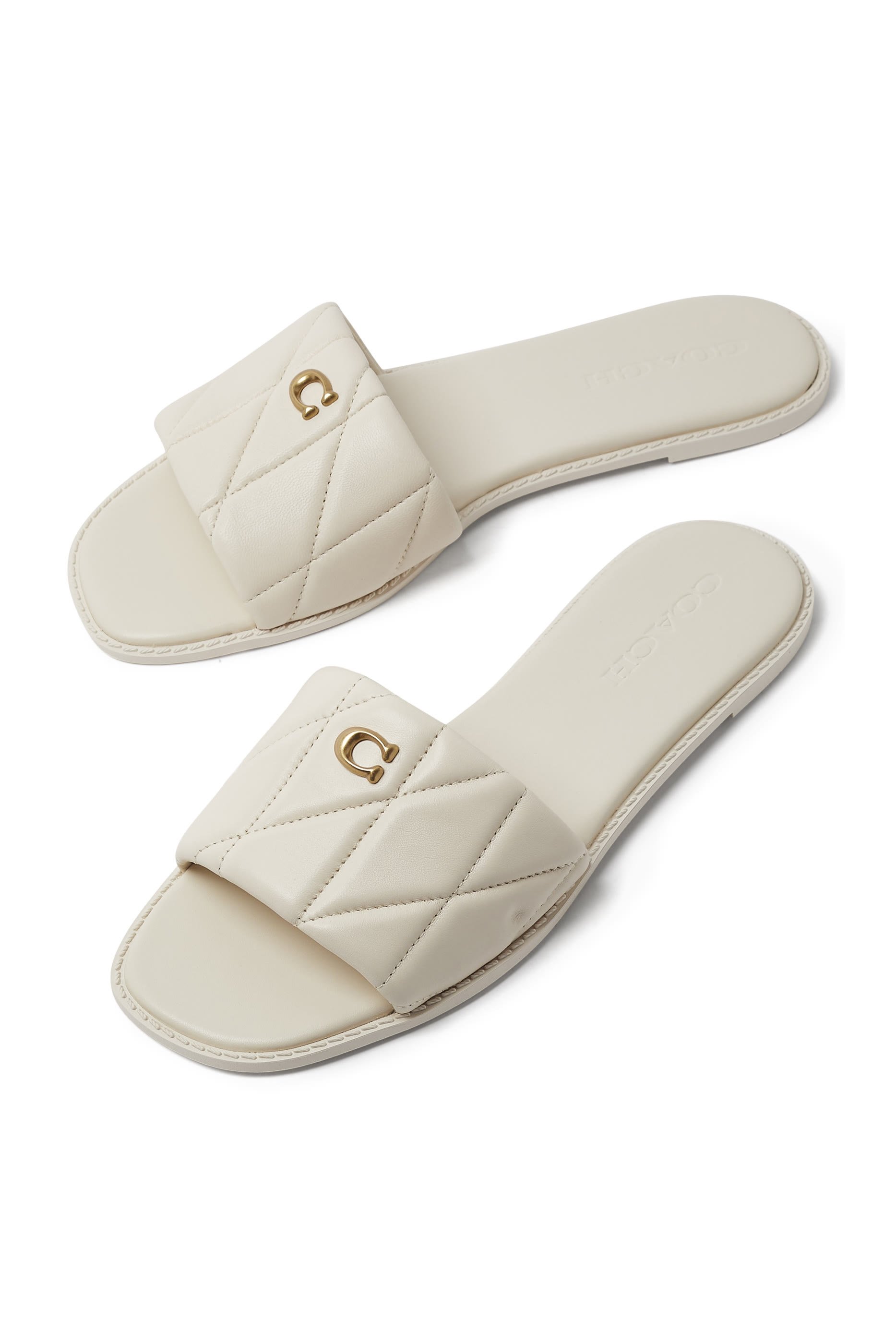 صندل هولي بتفاصيل مبطنة