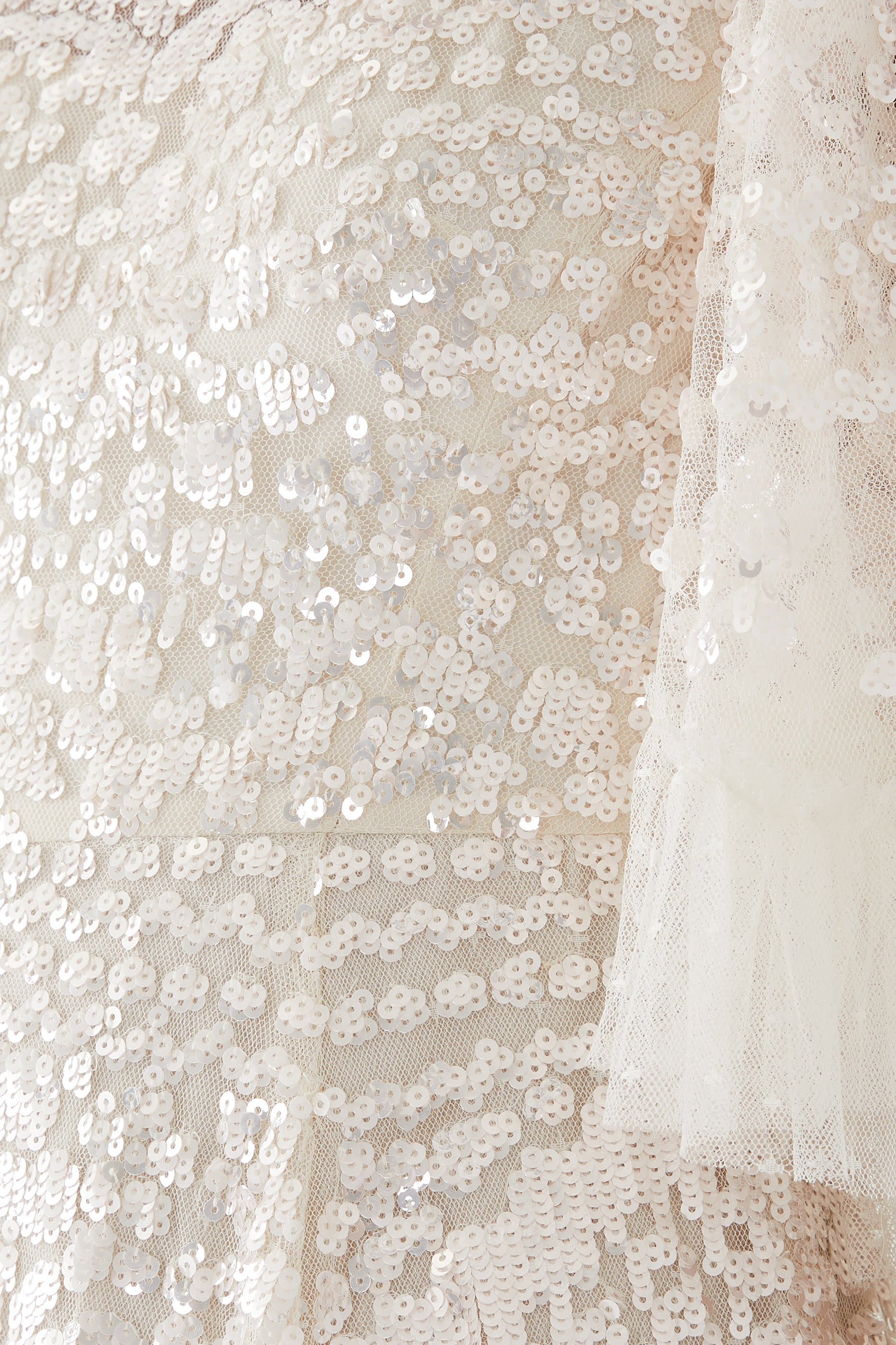 فستان سهرة أناييس مزين بترتر