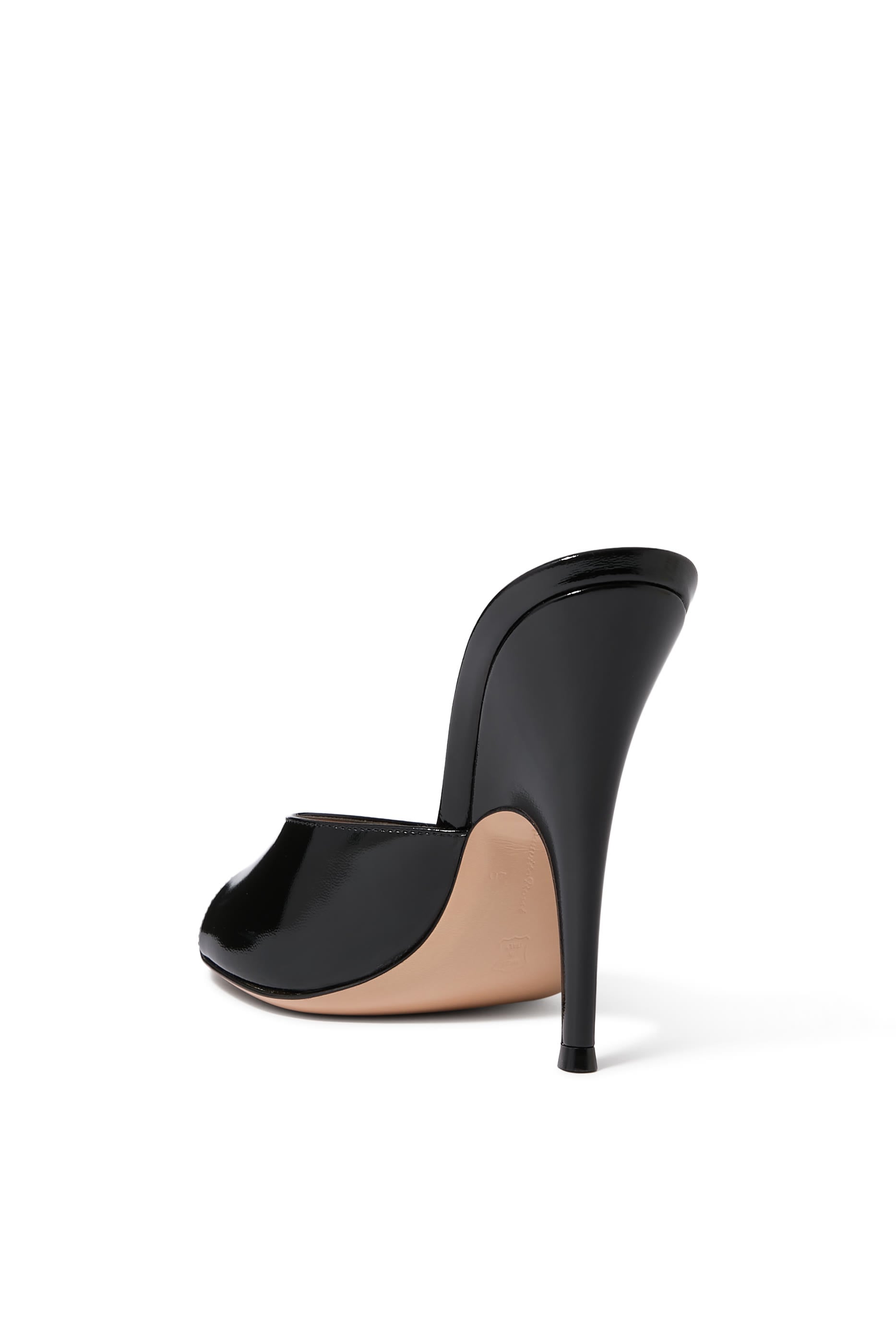 حذاء صوفيا 115 مفتوح من الخلف