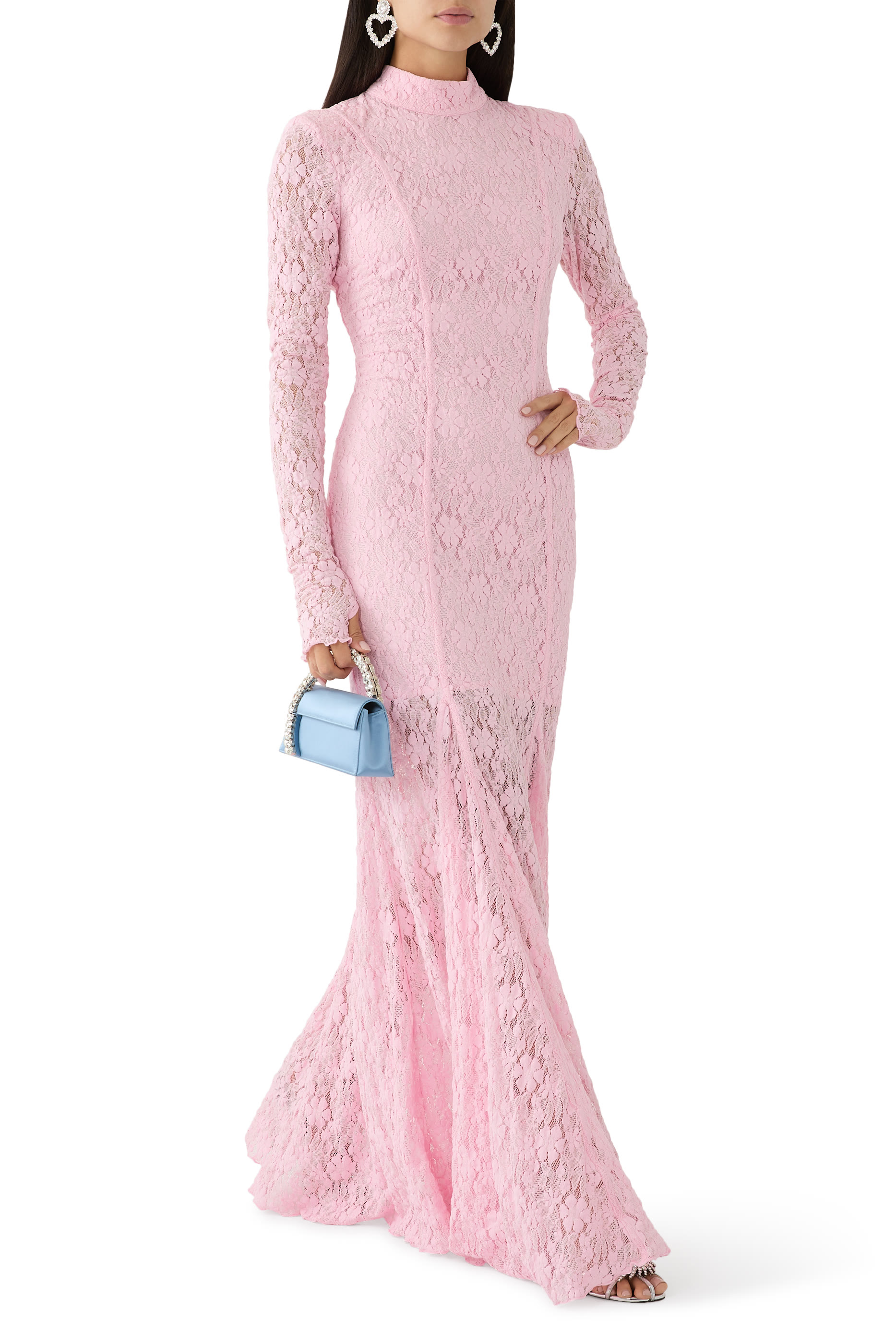 فستان طويل دانتيل