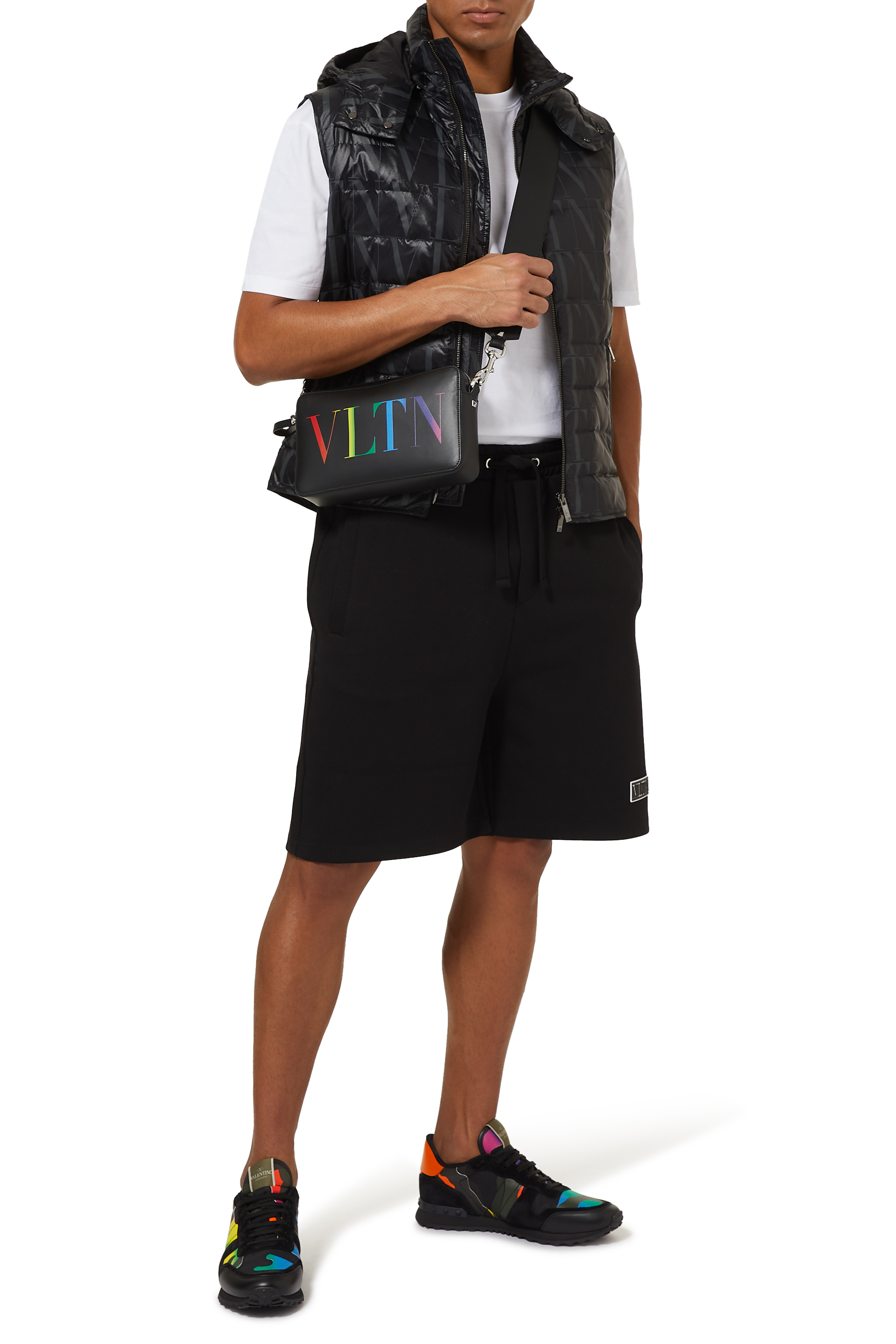 فيست بشعار VLTN بتصميم تايمز