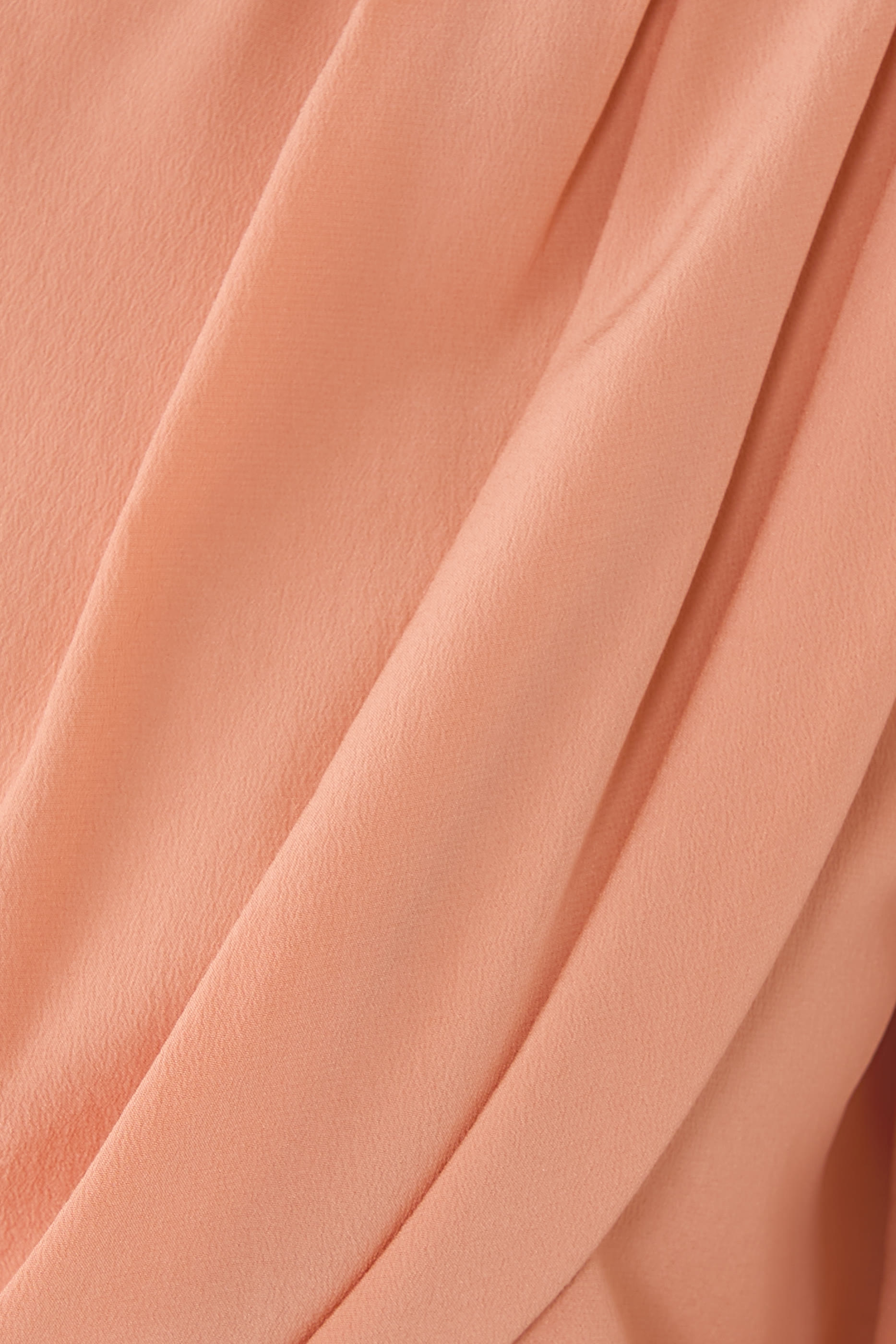 بلوزة قصيرة درابيه