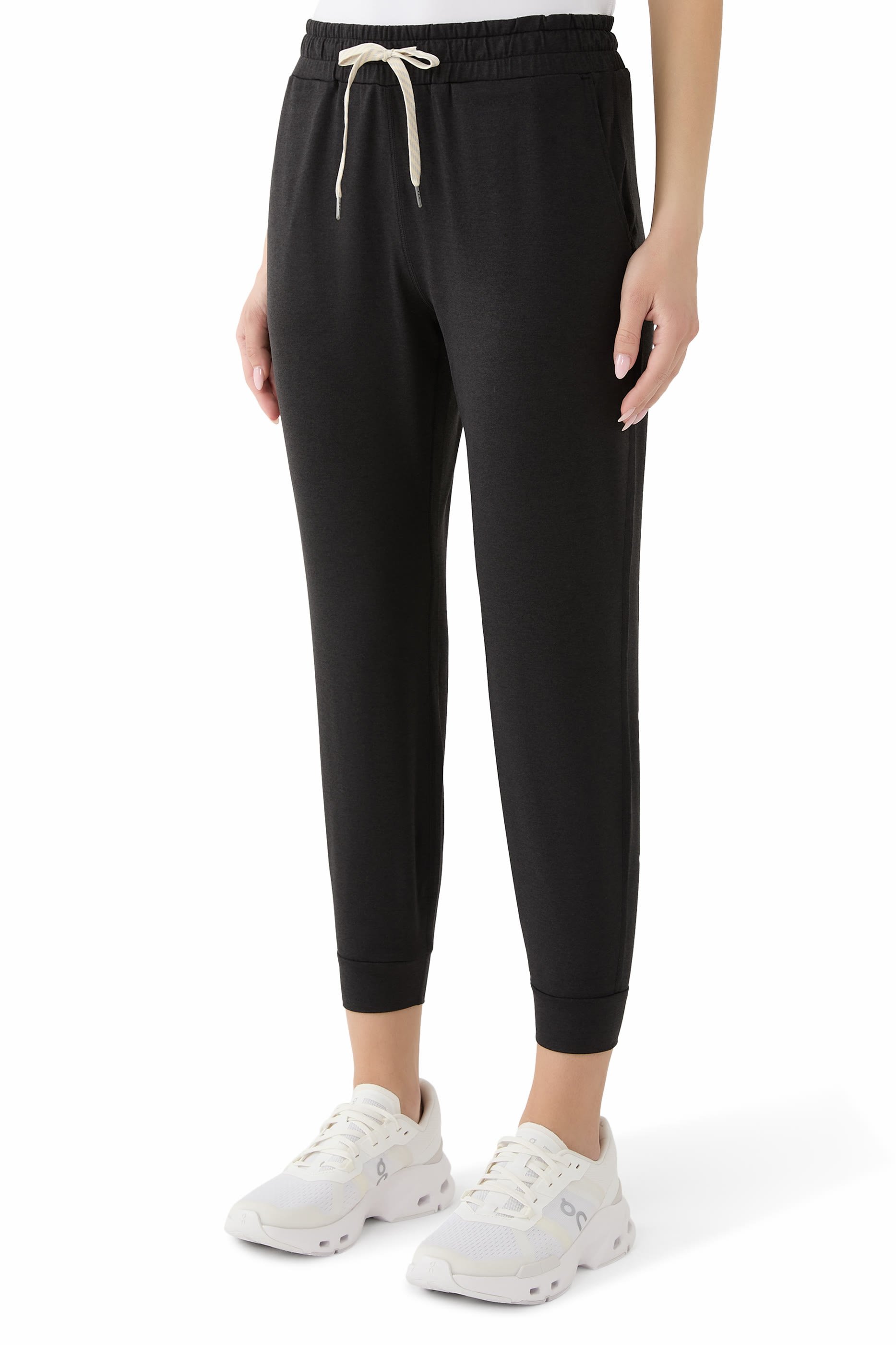 بنطال رياضي بيرفورمنس