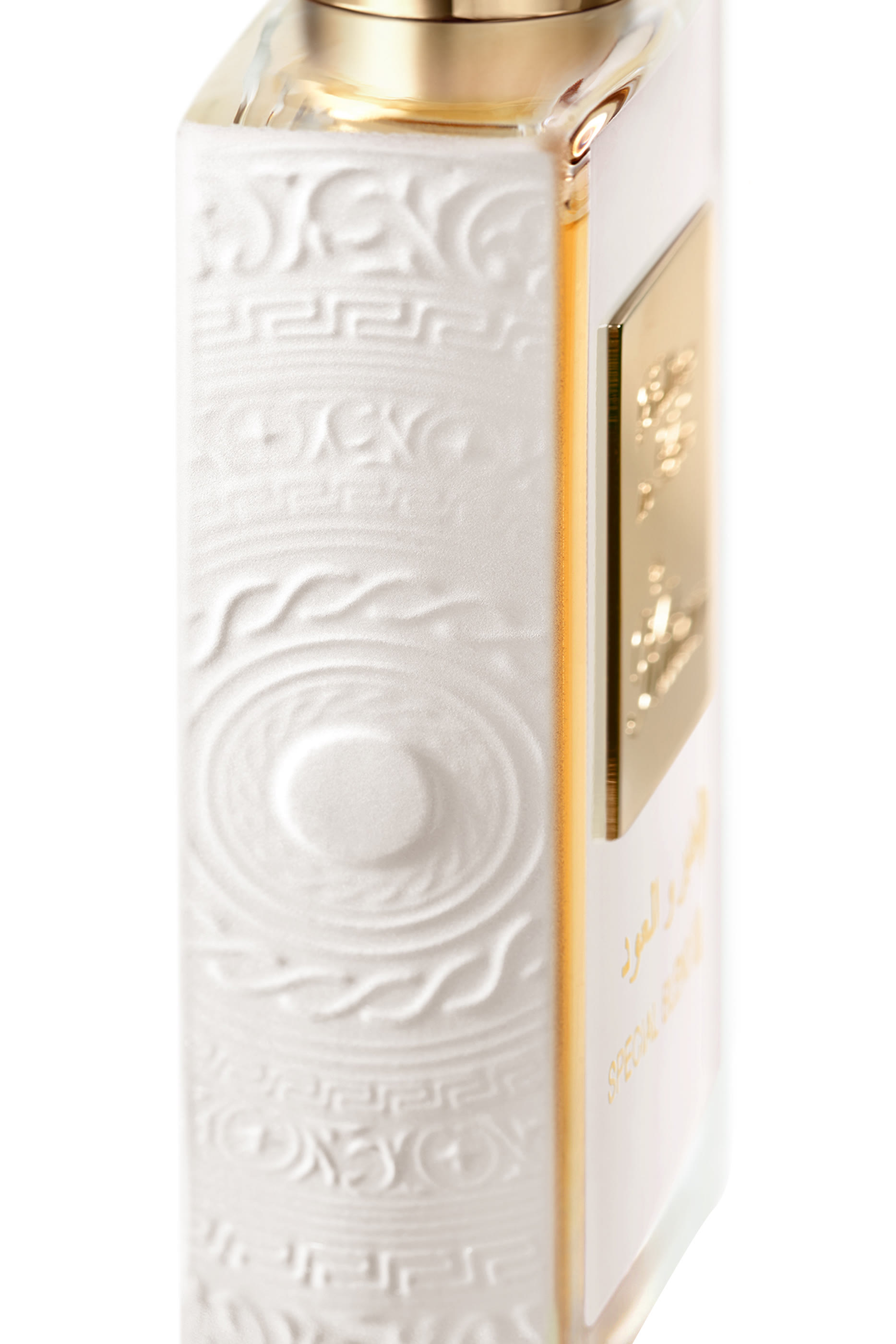 عبوة اعادة ملء عطر لوف دونت بي شاي بتوليفة خاصة من العنبر والعود