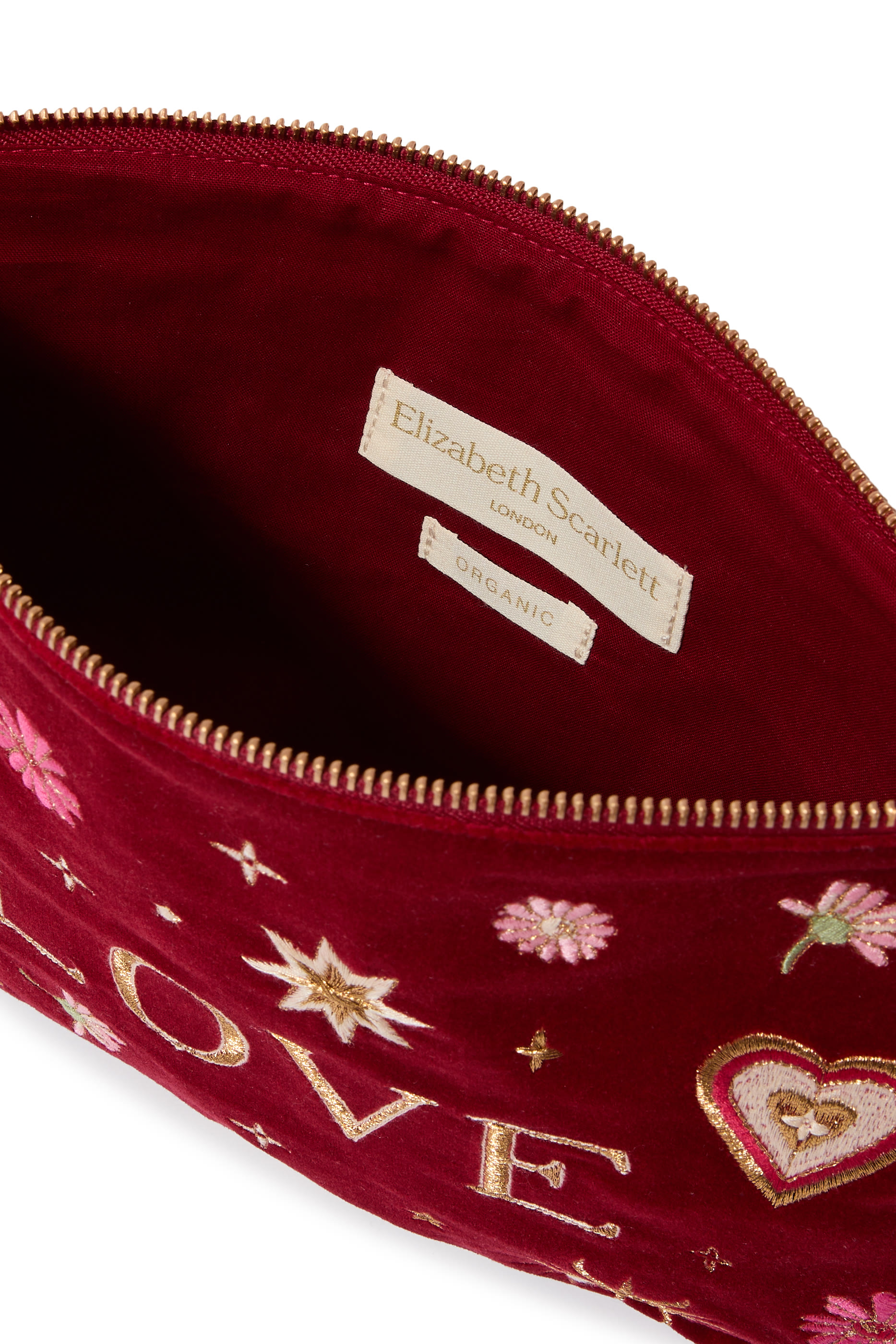 حقيبة صغيرة ايفرداي بتطريزات قلوب