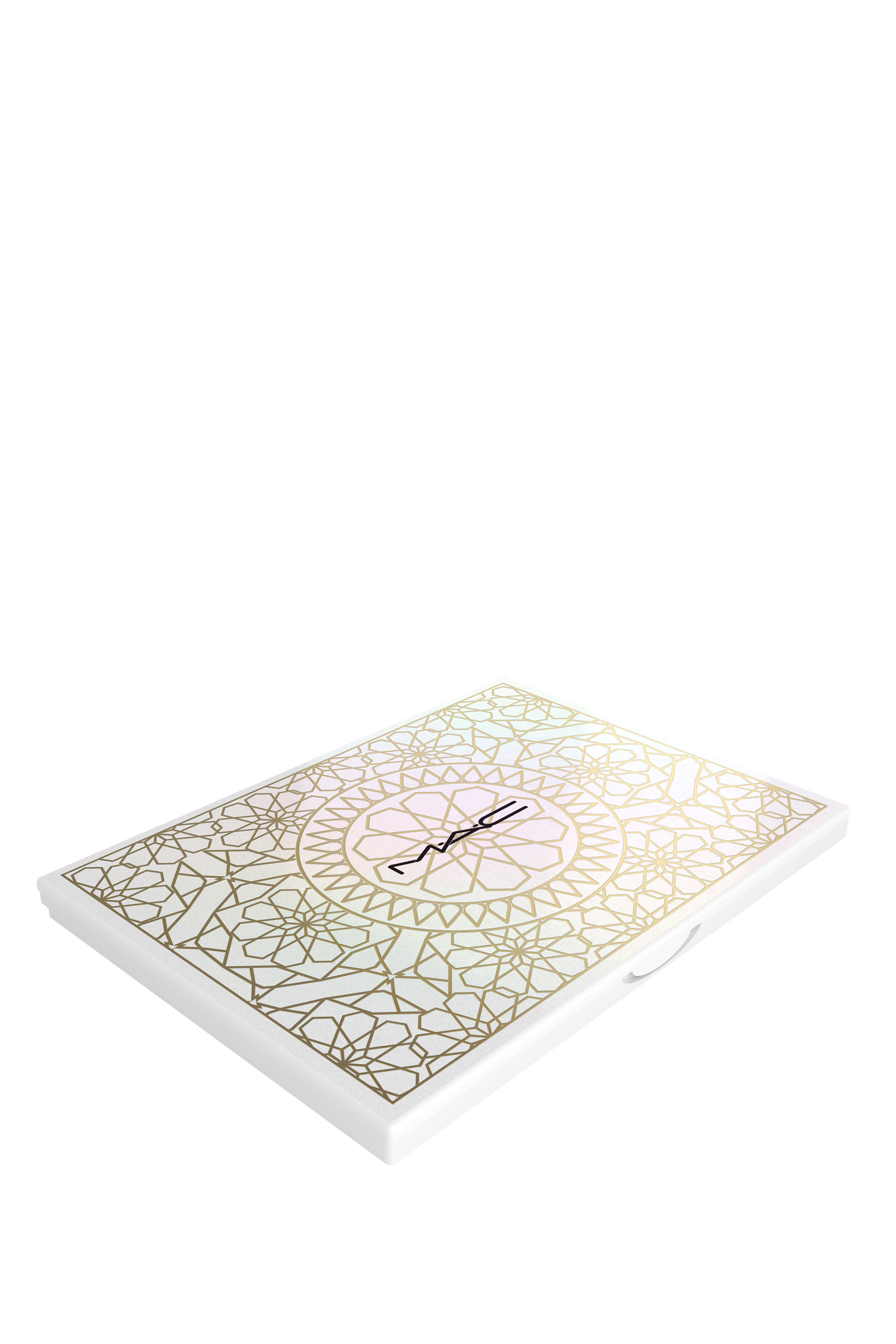 لوحة ظلال عيون بيرل إيسنس