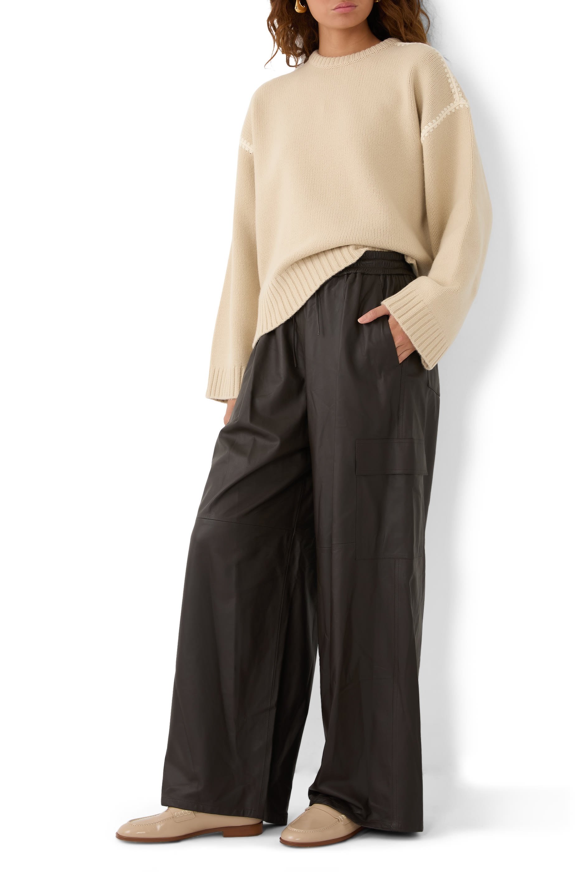 حذاء جورجي نوي 15 سهل الارتداء