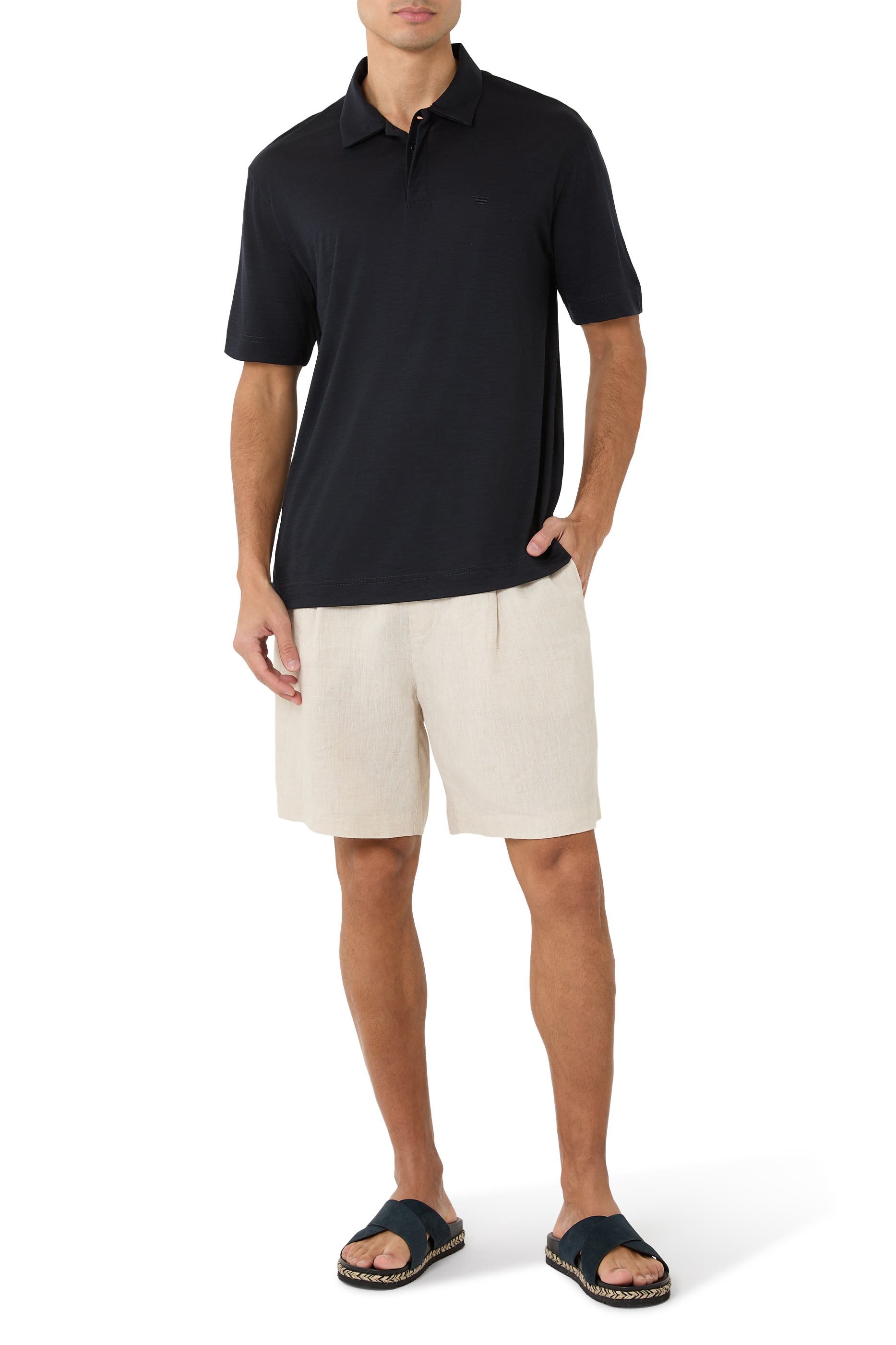 تيشيرت بشعار الماركة