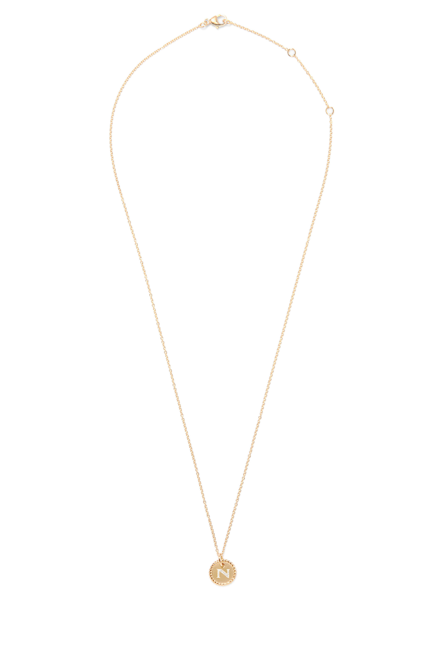 قلادة بدلاية مزينة بحرف