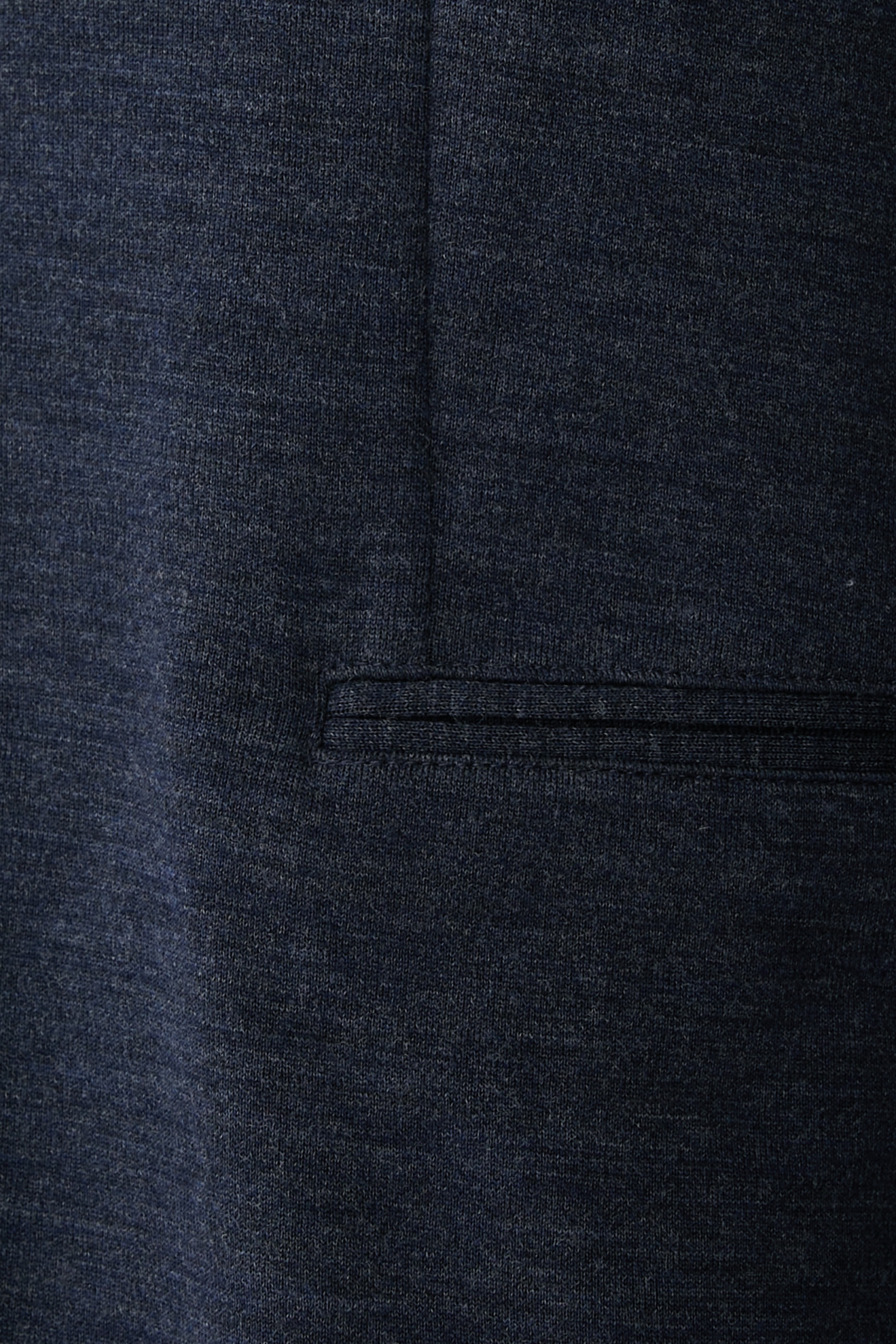 بليزر من مزيج صوف بكر