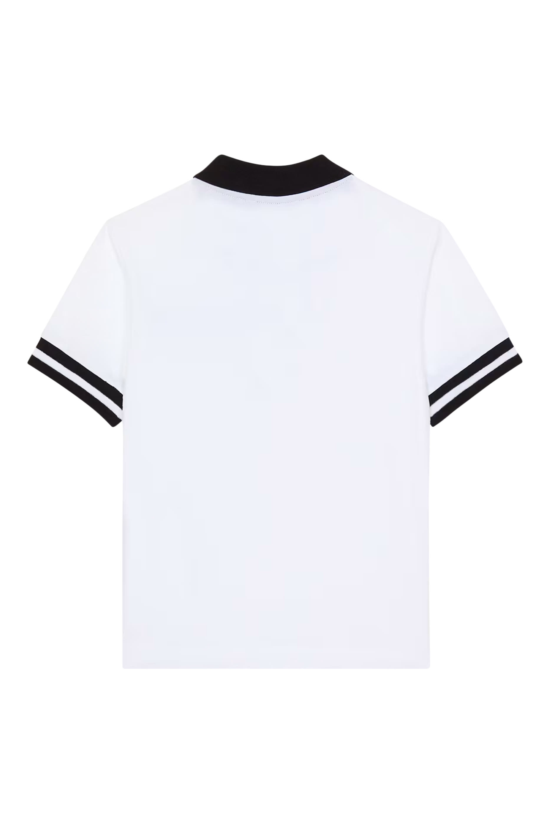 تيشيرت بشعار الماركة للأطفال