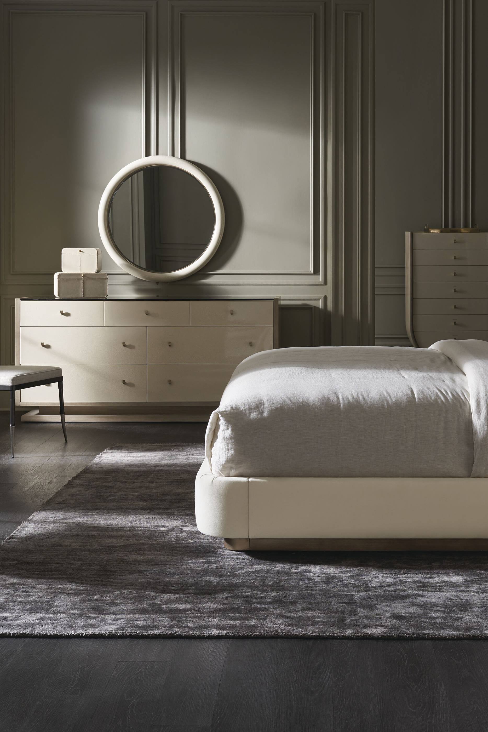 مرآة بيرسيوس مستديرة