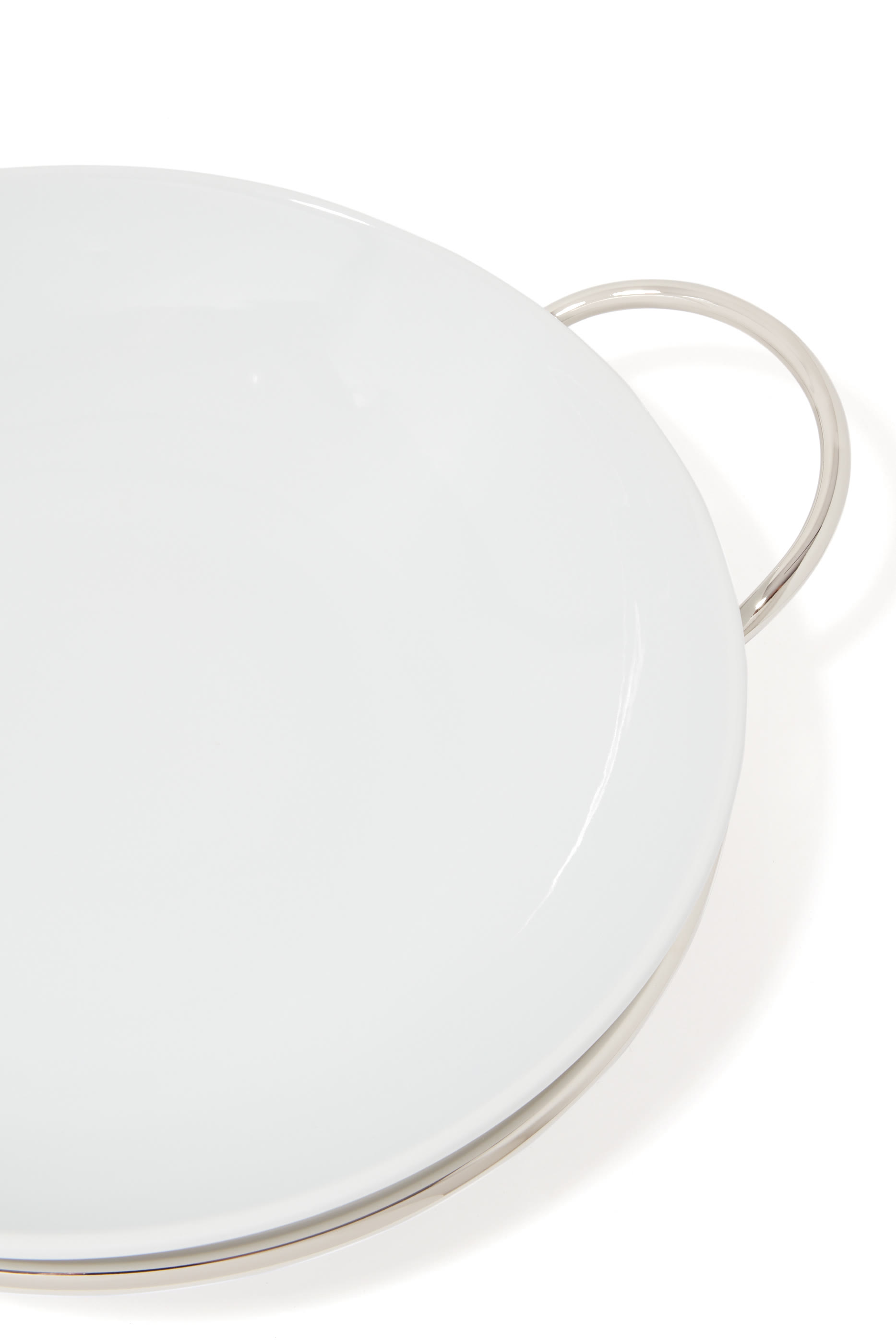 طبق سباغيتي بيناريو مستدير