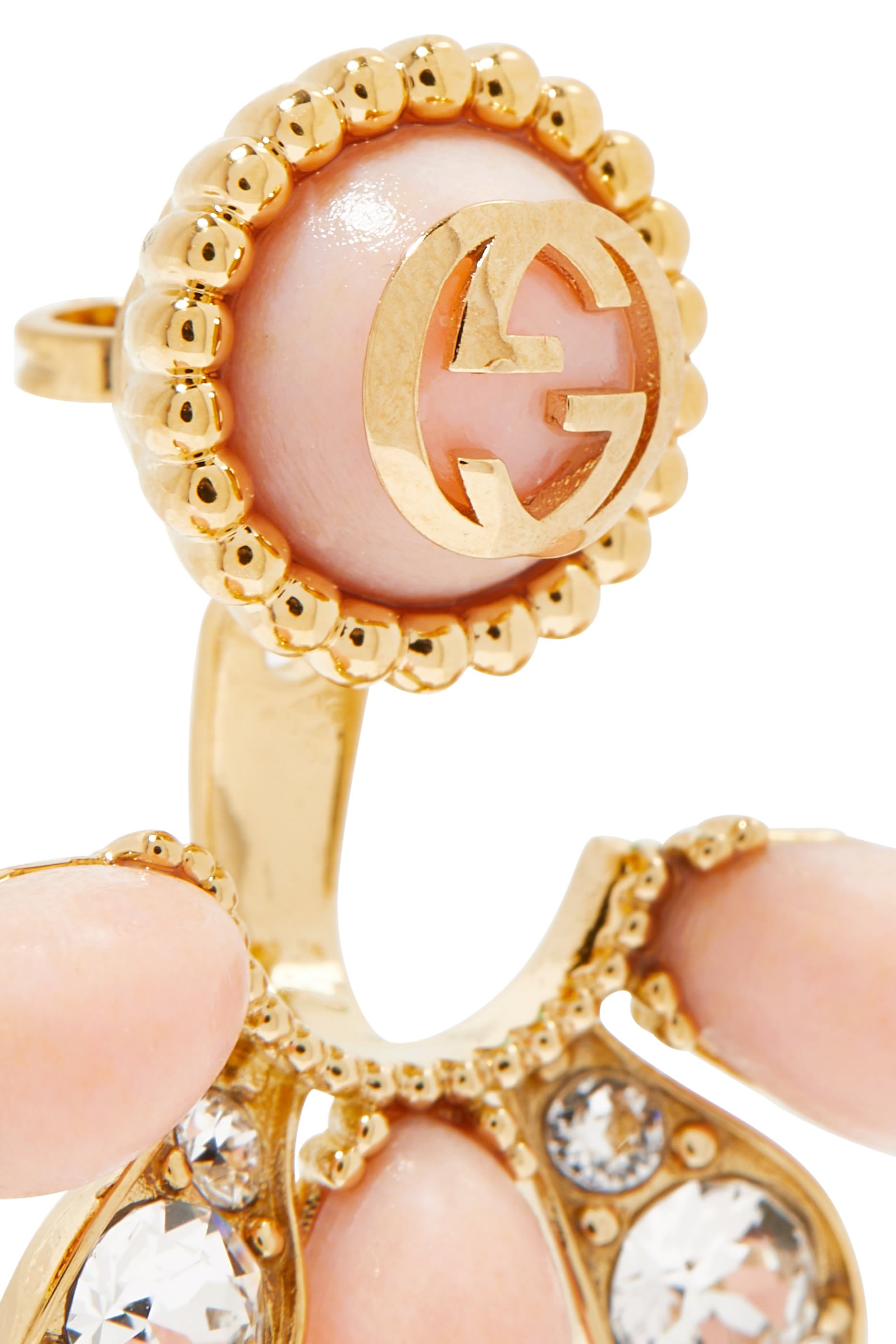 قرط بحروف شعار الماركة متداخلة نحاس مرصع بالكريستال والراتينج