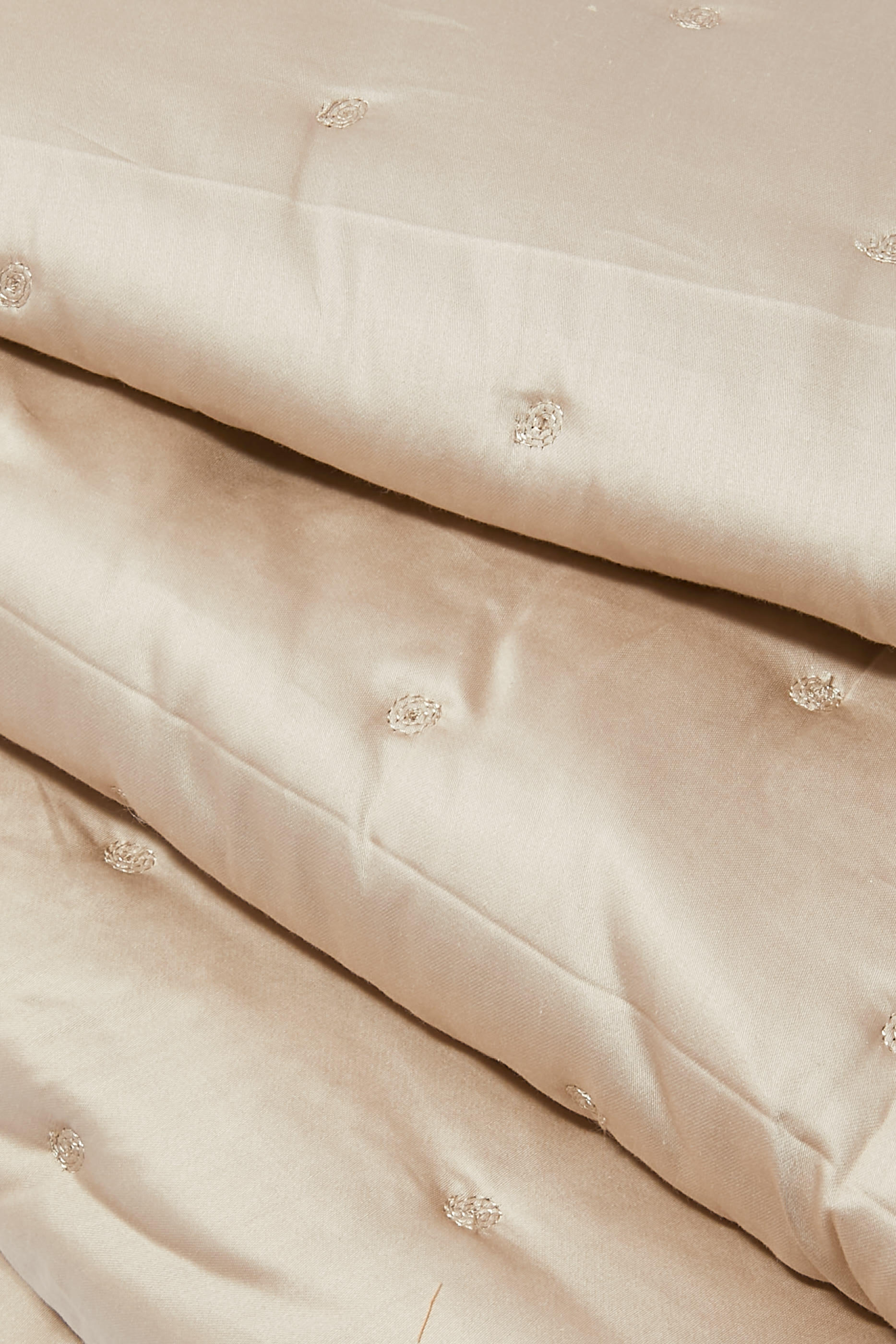 غطاء سرير تريومف