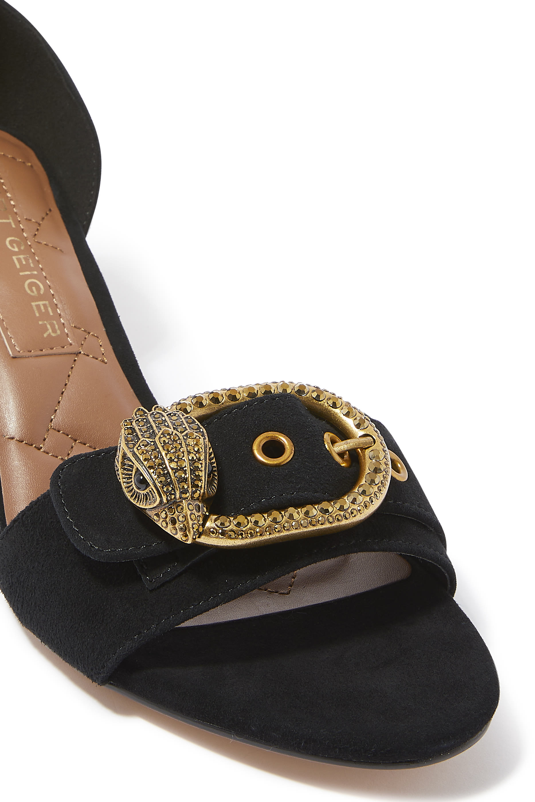 صندل مايفير 55 بحلية بشعار رأس النسر