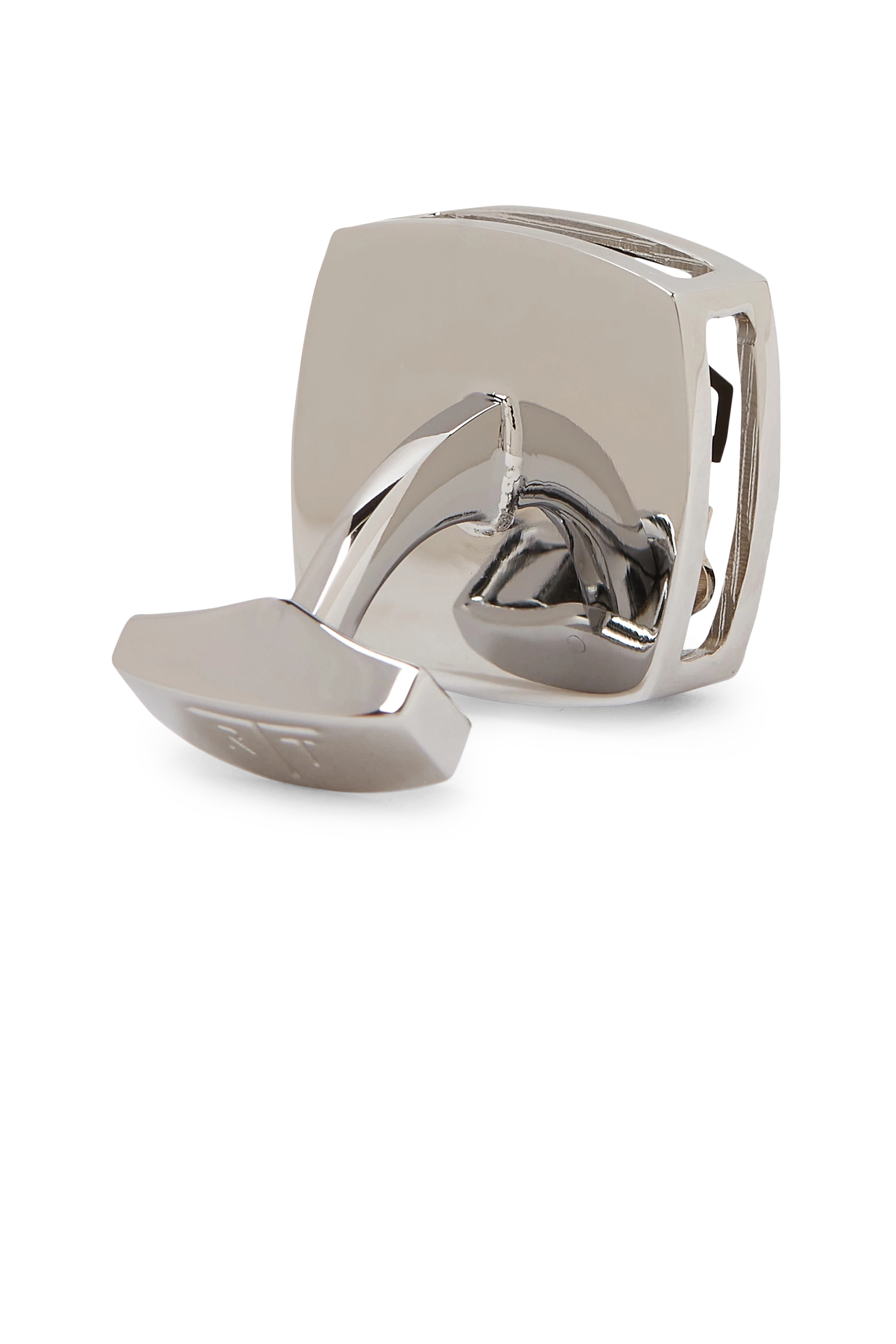 أزرار أكمام ترافلر توربيون