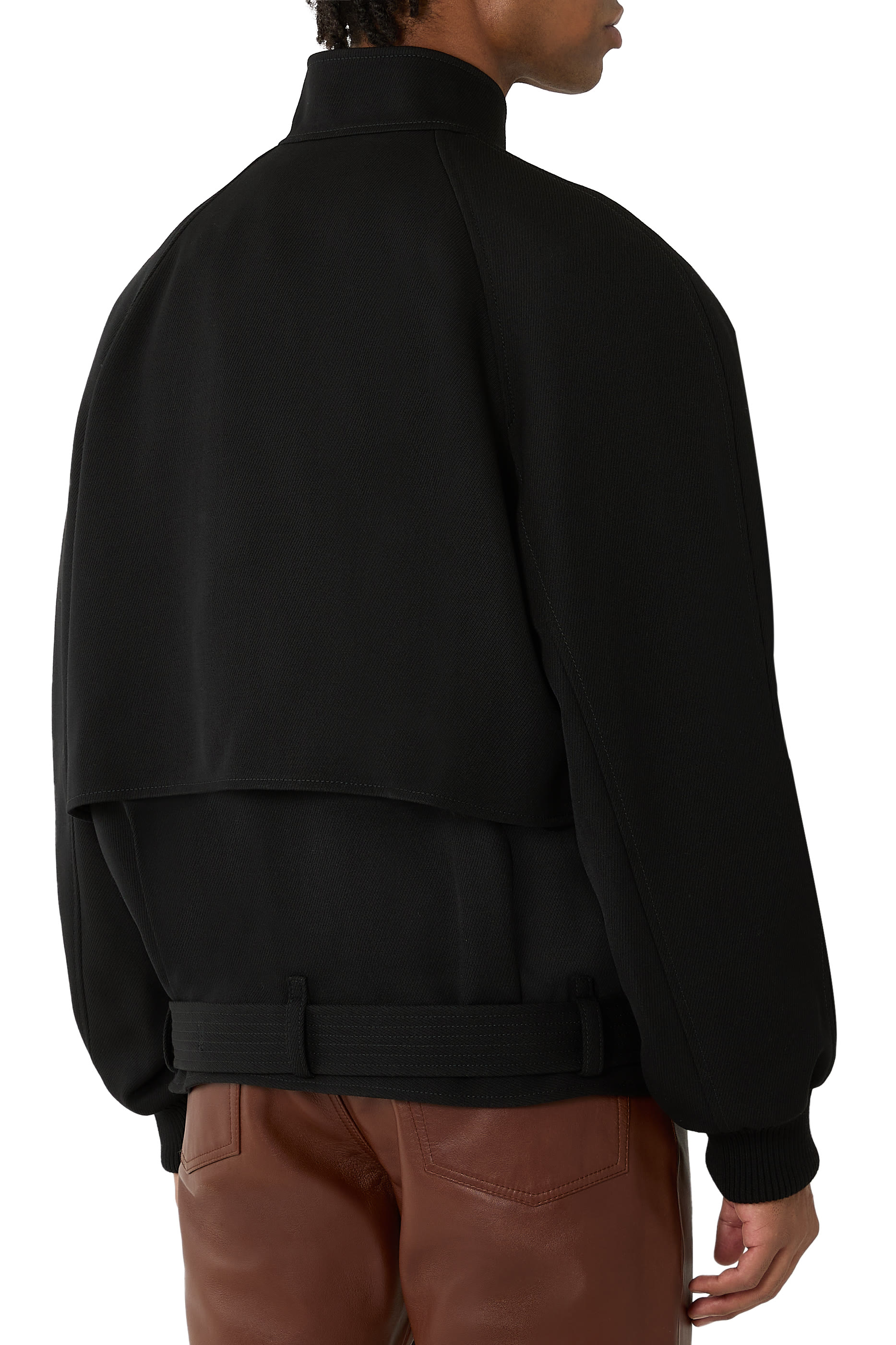 جاكيت بومبر بياقة عالية